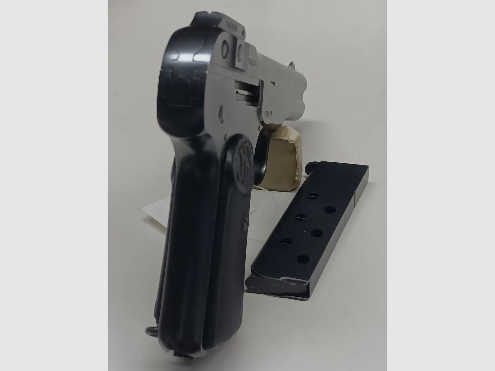 FN - Fabrique Nationale D`Armes De Guerre - Herstal - Belgique Mod. 1900