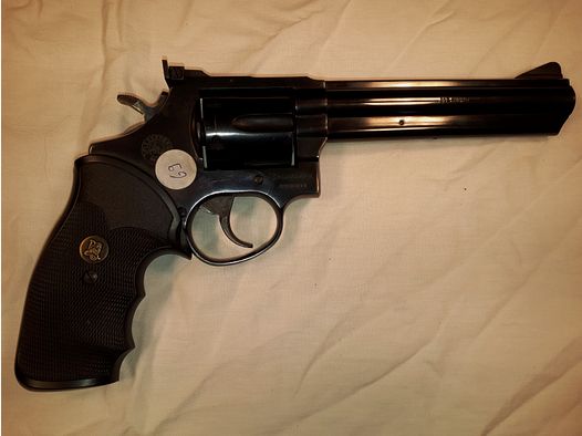 Taurus, 357 Mag. 6 cali.
