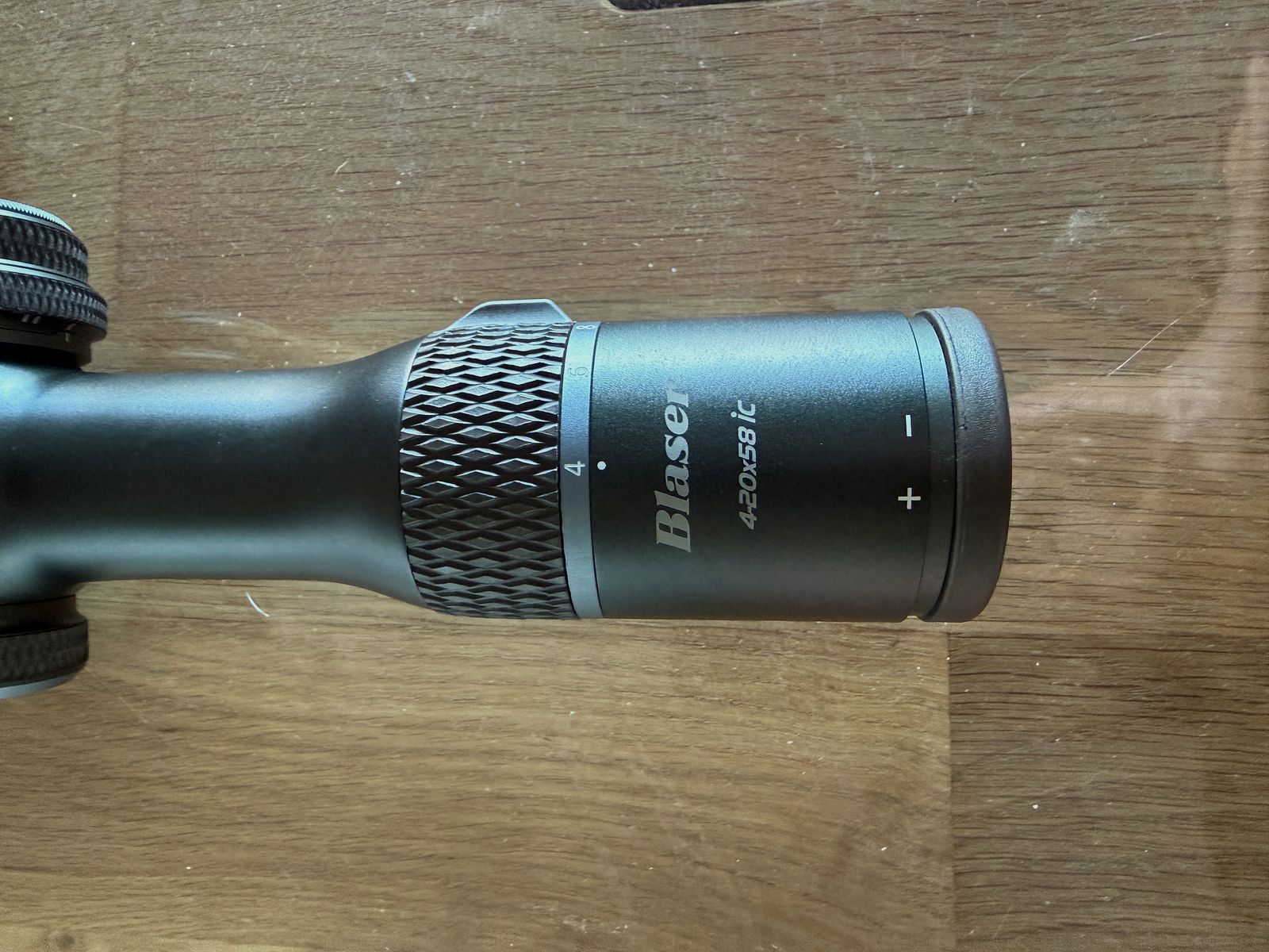 Blaser b1 4-20x58 completo