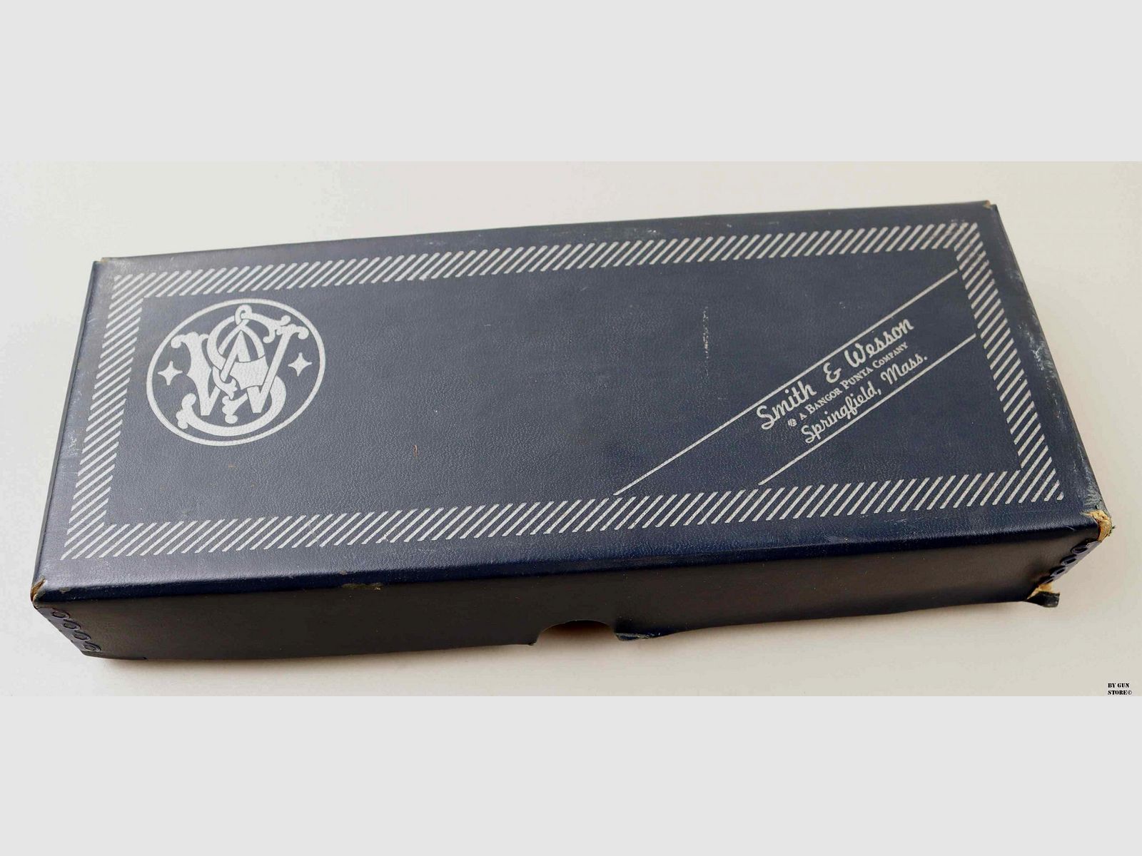 Rewolwer Smith & Wesson mod. 15-4 kal. 38Sp matr. 88K5128, zdjęcie 10 z 12