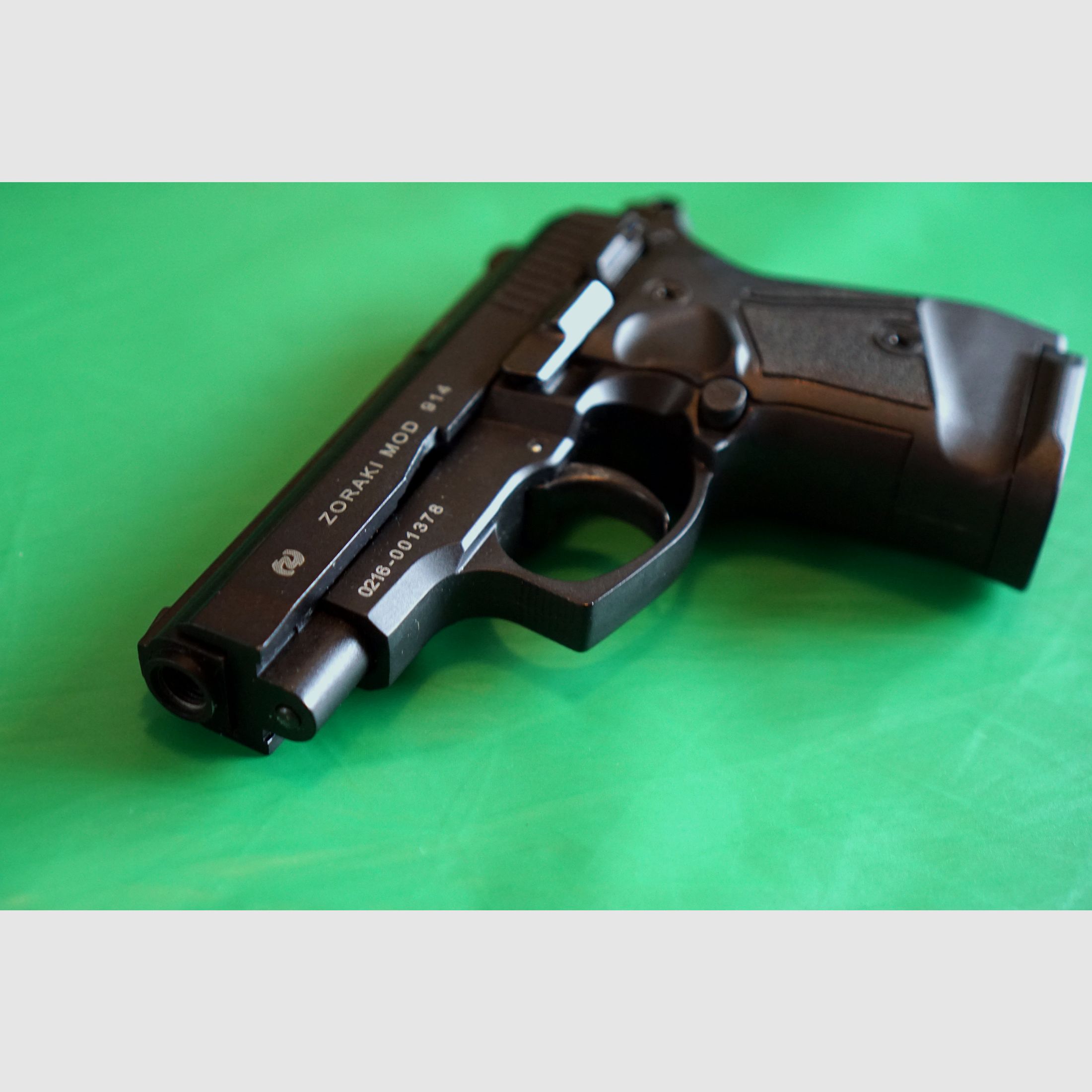 Zoraki 914 brüniert Schreckschusspistole 9 mm P.A.K. alte PTB 972 mit Koffer