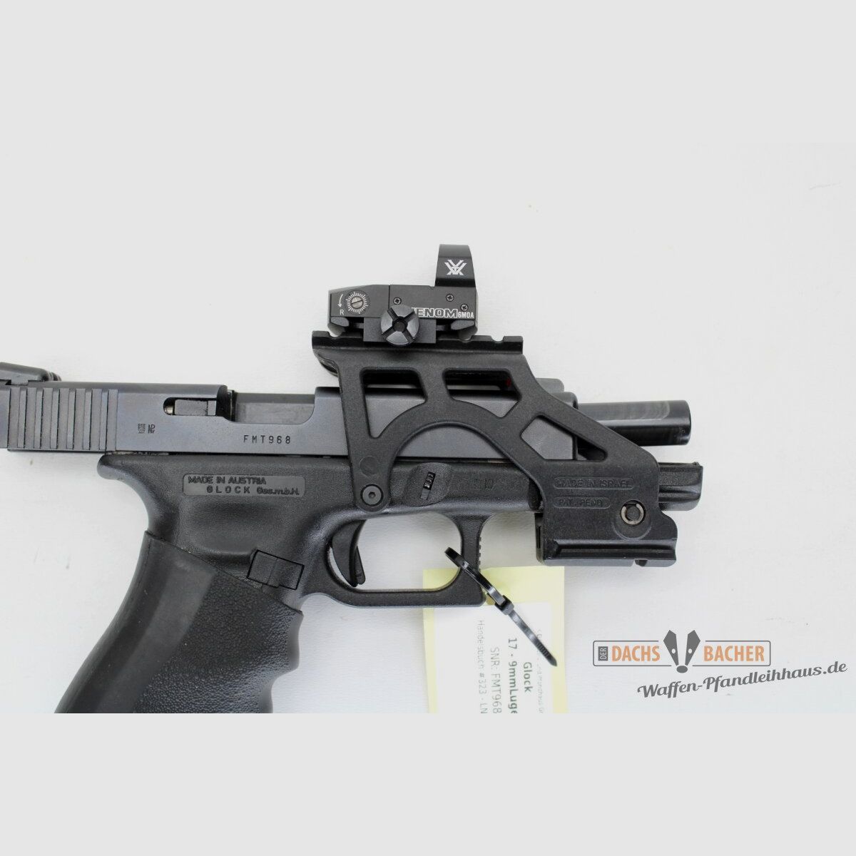 Pistol Glock 17 Gen3 Cal 9 Para with Venom Sight, image 3 of 4
