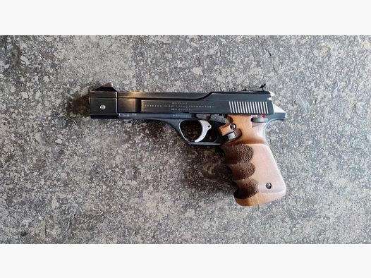 Benelli B76S