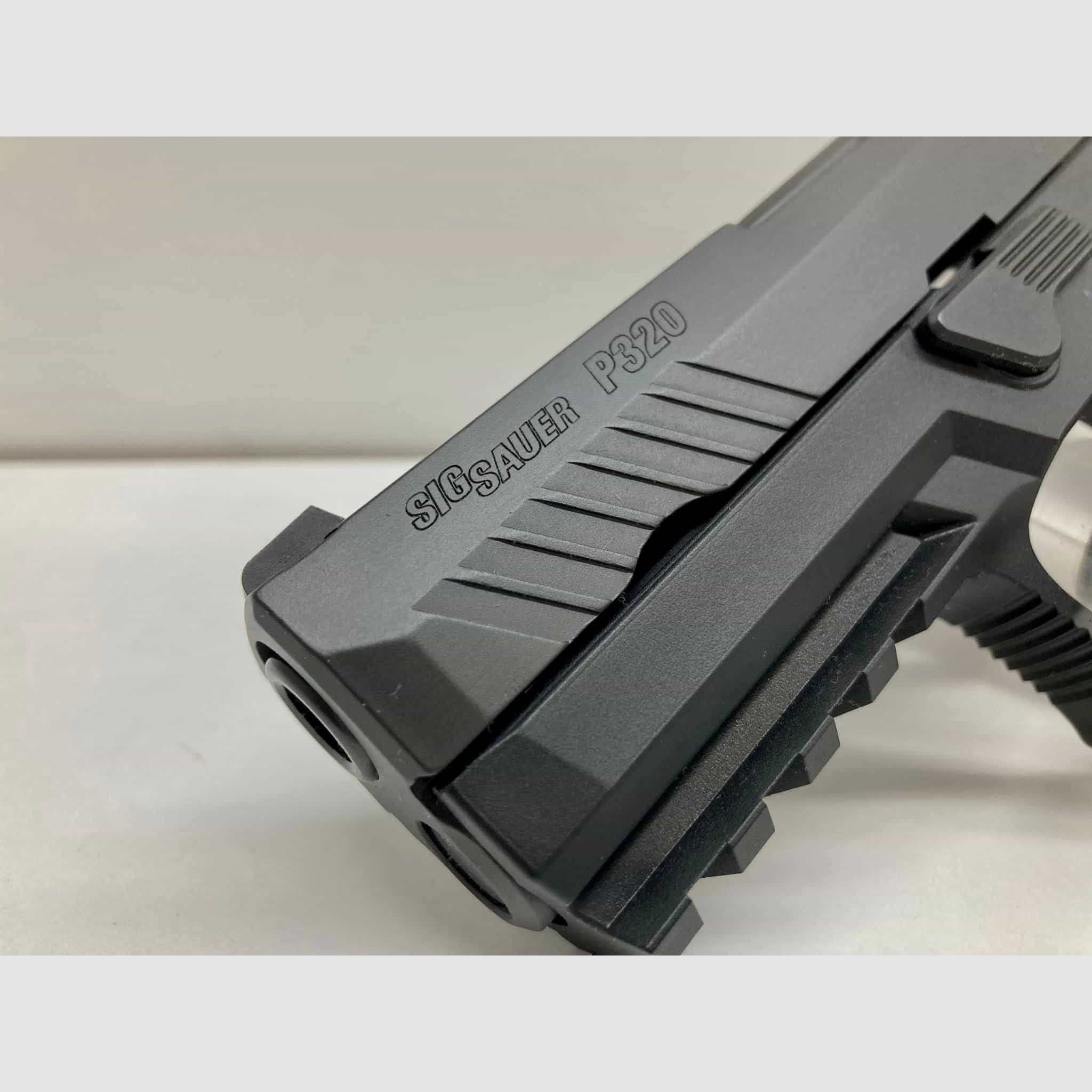 Sig Sauer P320 Compact