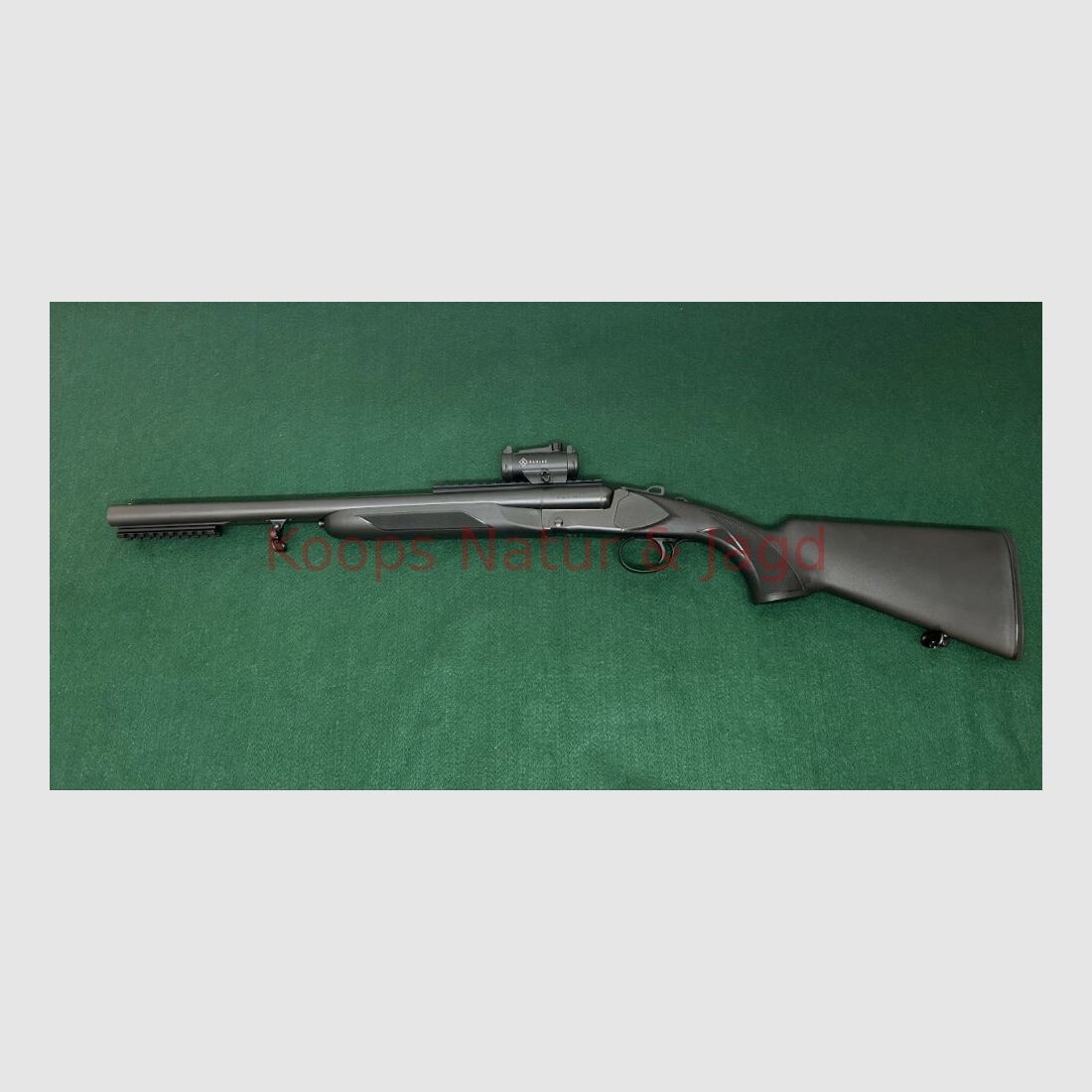 AKKAR Churchill 512 HD Defense