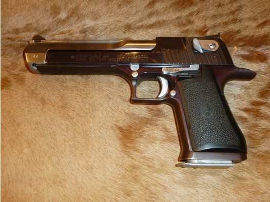 I.M.I. Izraelskie Przemysły Wojskowe Desert Eagle