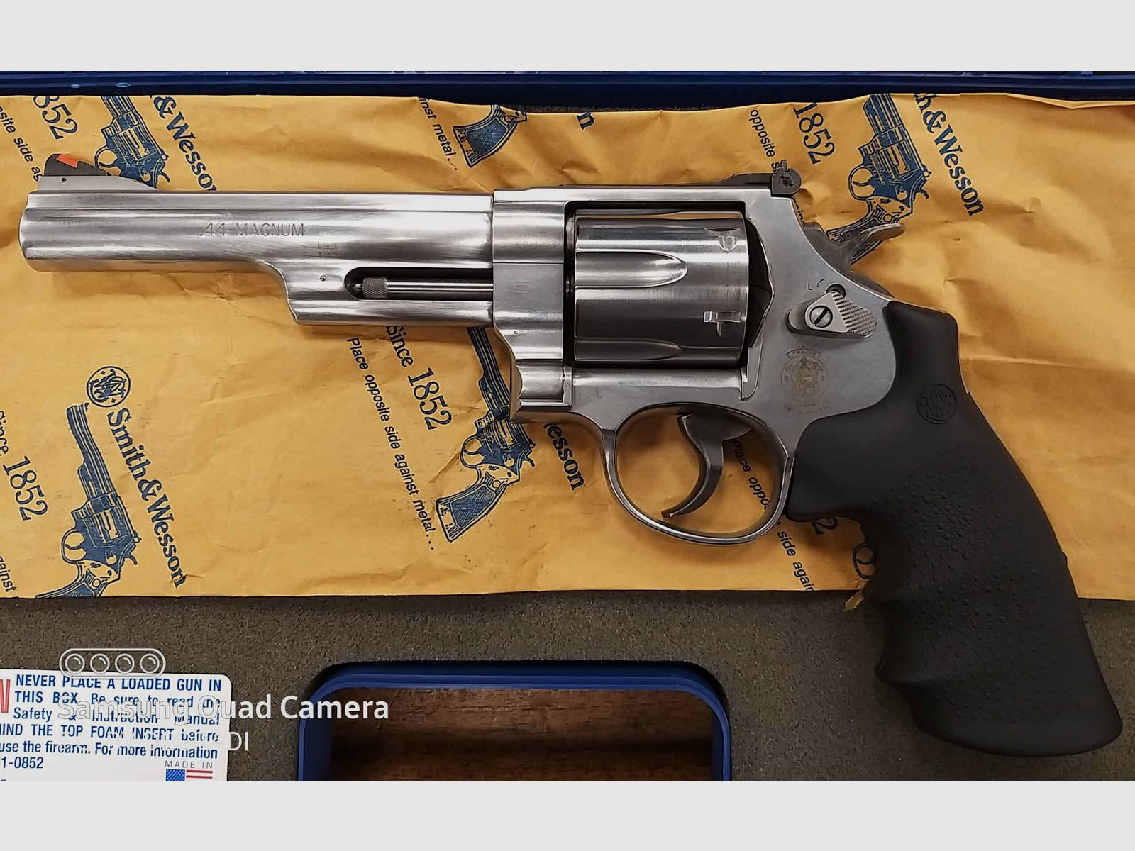 SMITH&WESSON 629 – 6 44 MAGNUM, afbeelding 3 van 3
