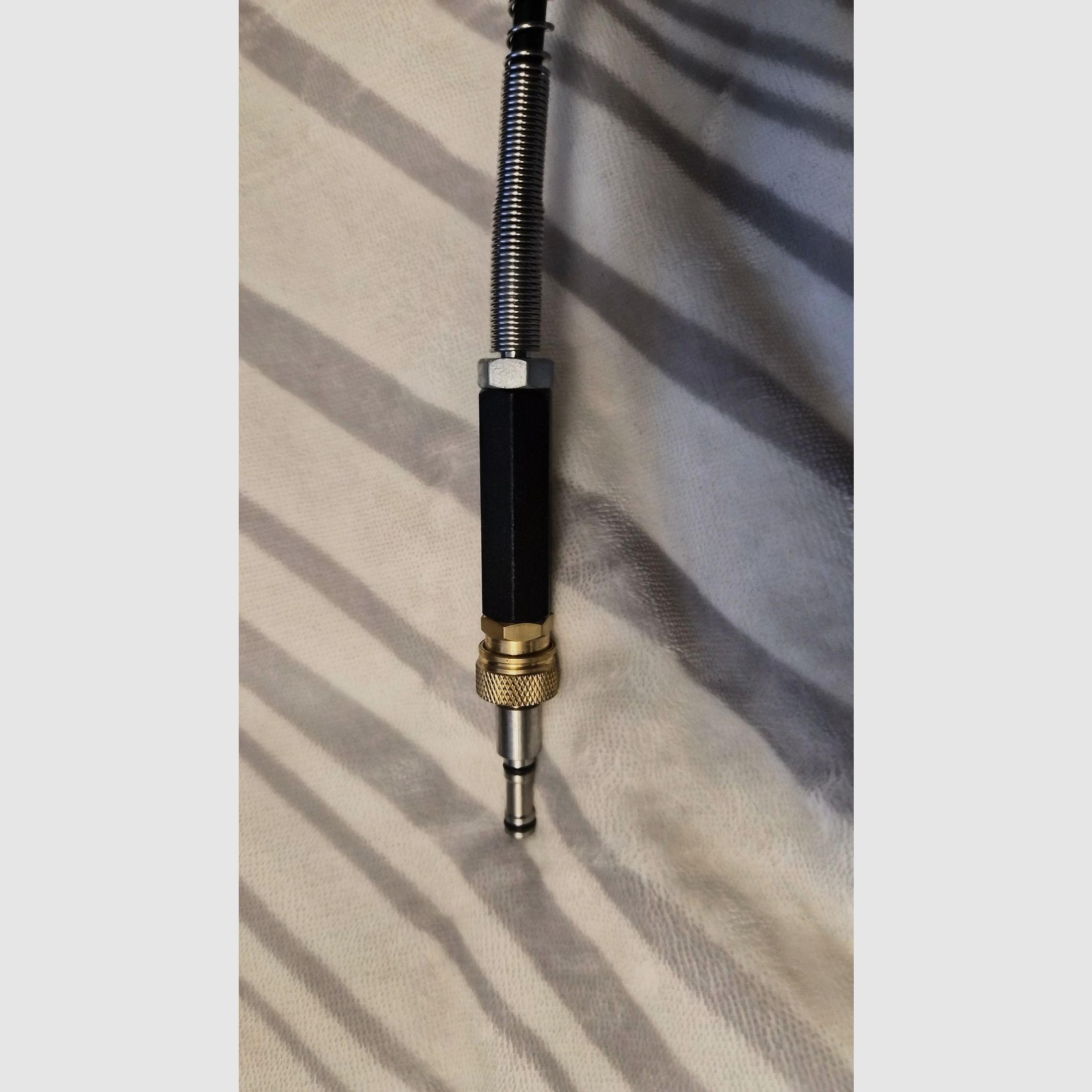 DIANA Stormrider Kaliber 4.5 mit Zielfernrohr und Pressluftpumpe