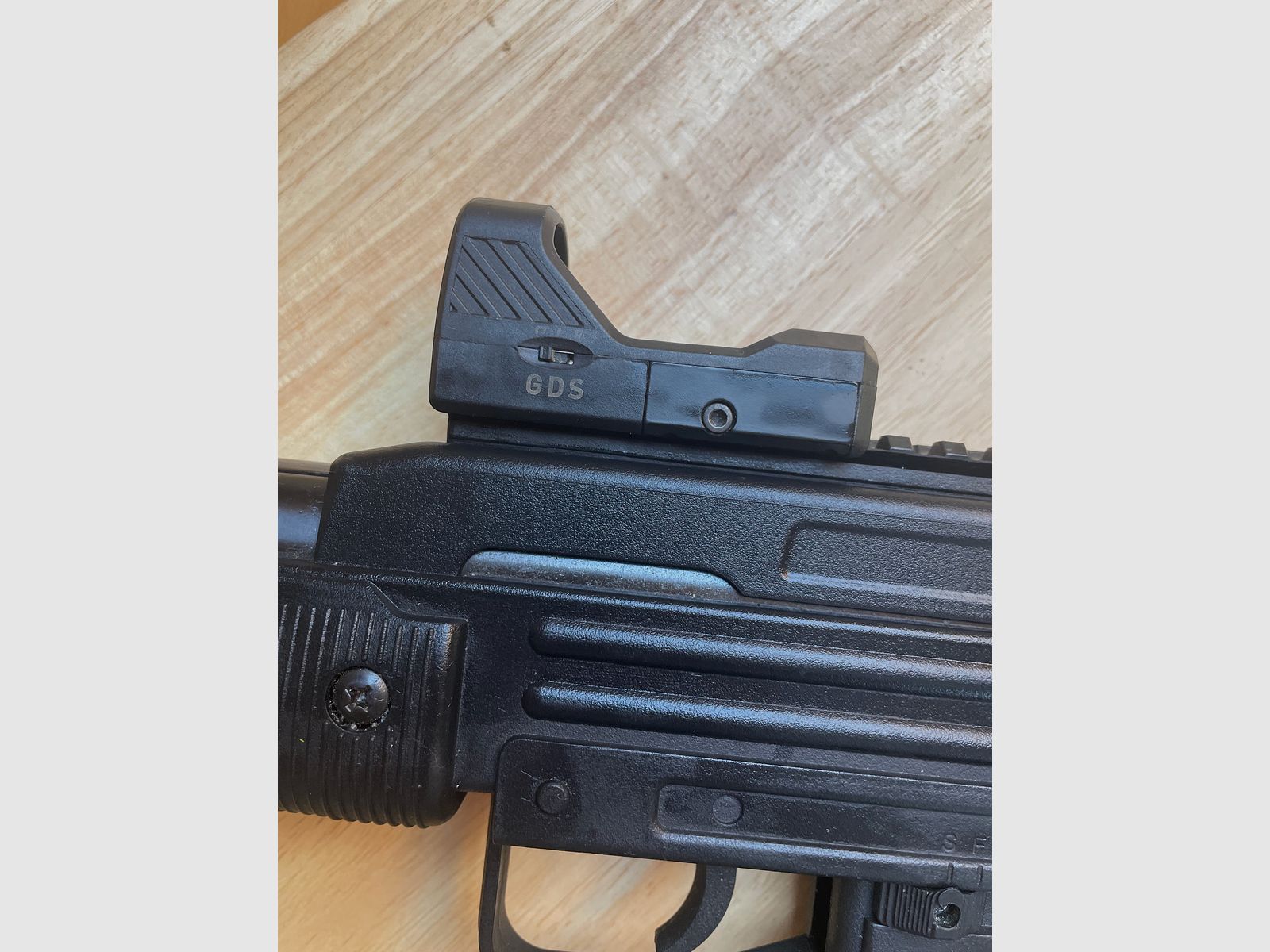 IWI Mini UZI - Federdruck Luftpistole / Maschinenpistole-Nachbildung (Kaliber 4,5 mm Diabolo)