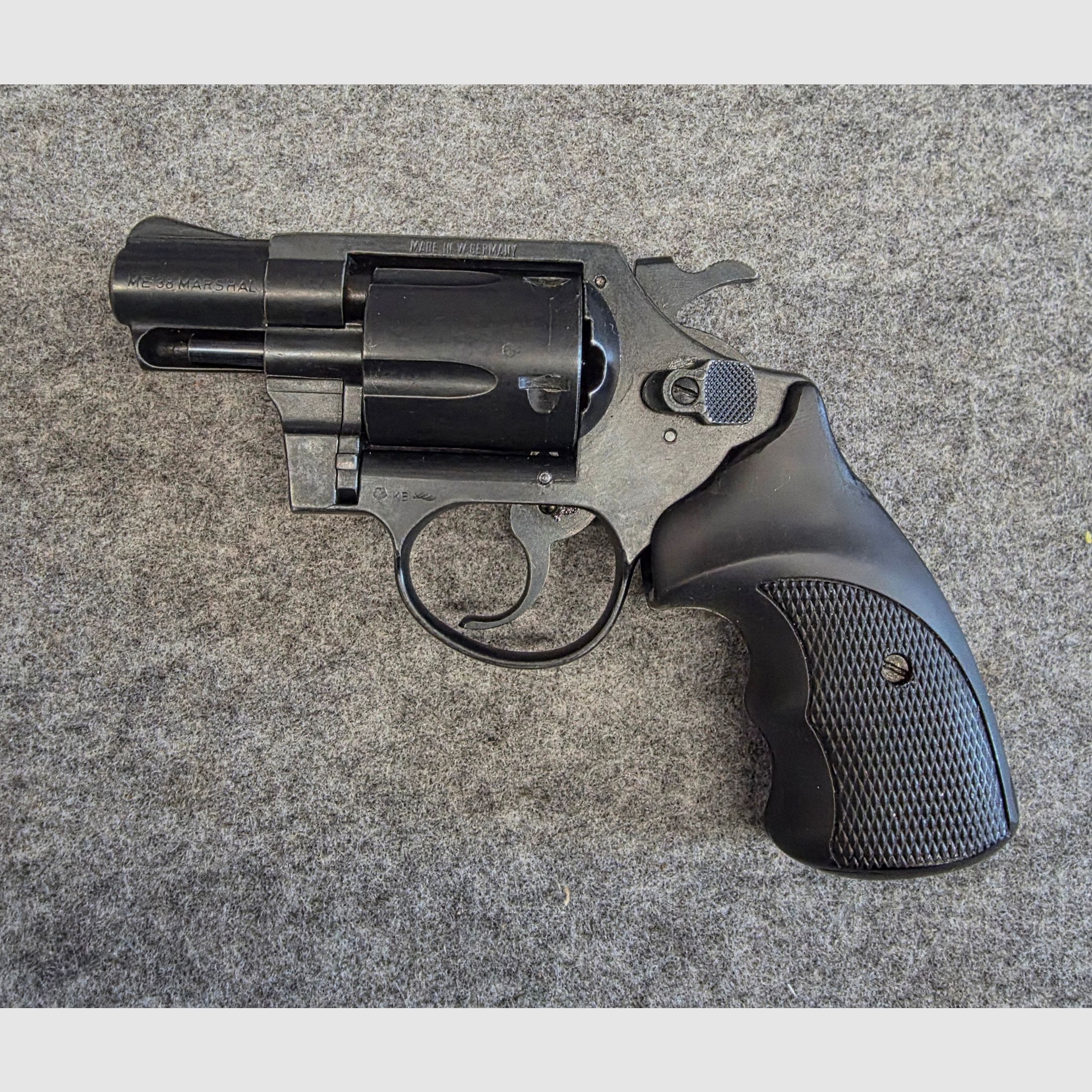 SRS Revolver ME 38 Marshal w kalibrze .380 RK 9mm RK Brüniert