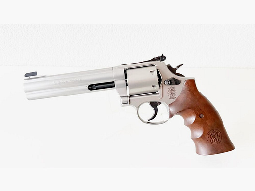 Smith & Wesson 686 - 6 .357Mag