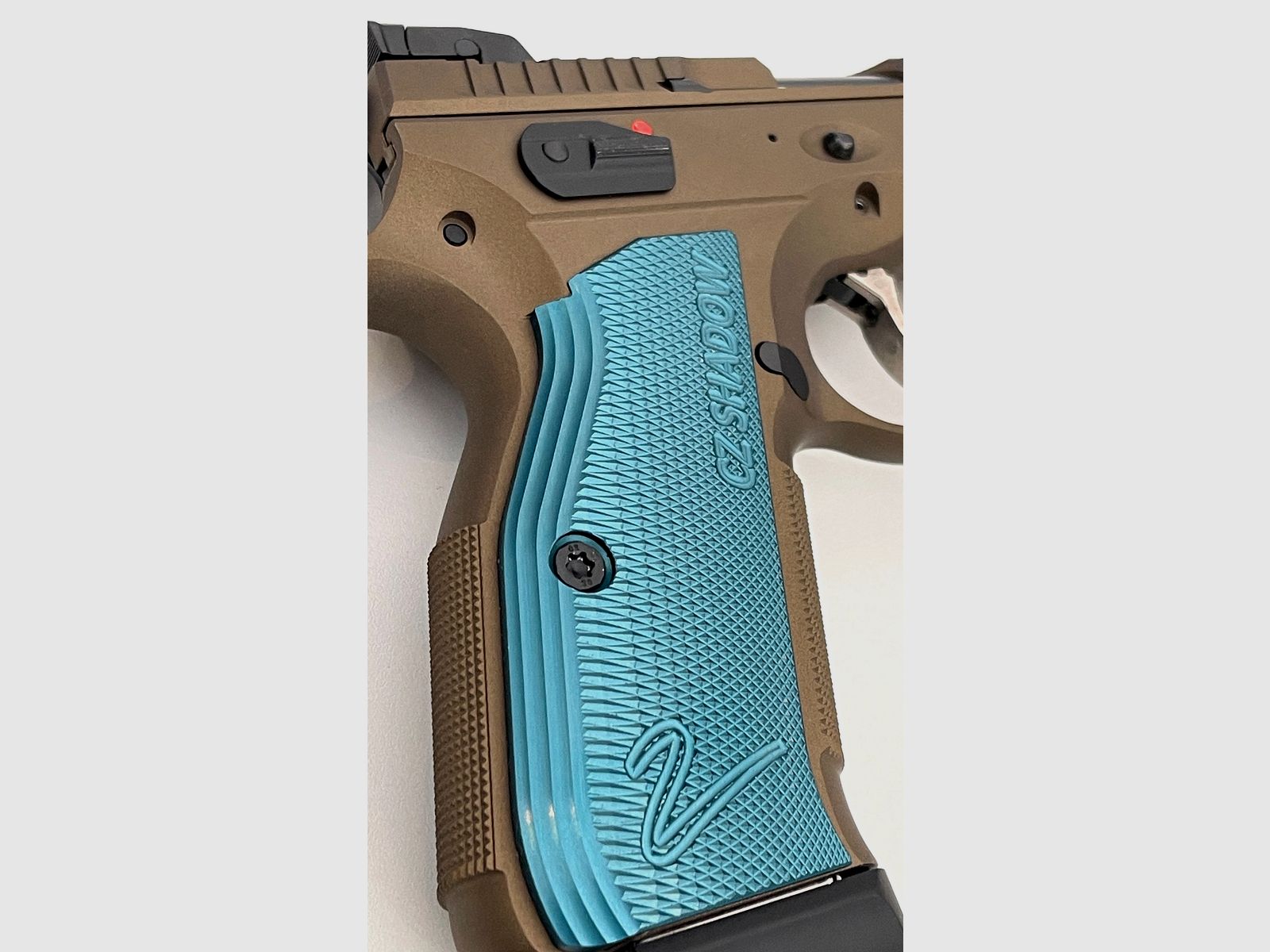 CZ SHADOW 2  in Burnt Bronze NEU  9mmLuger