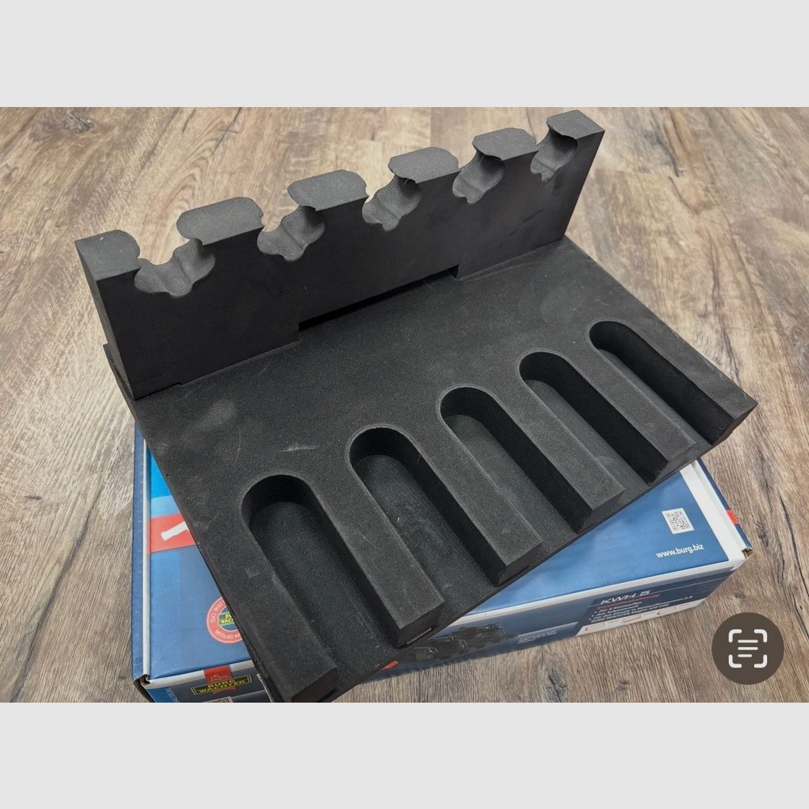 Kurzwaffenhalterung Burgwächter für 5 Kurzwaffen Neuwertig