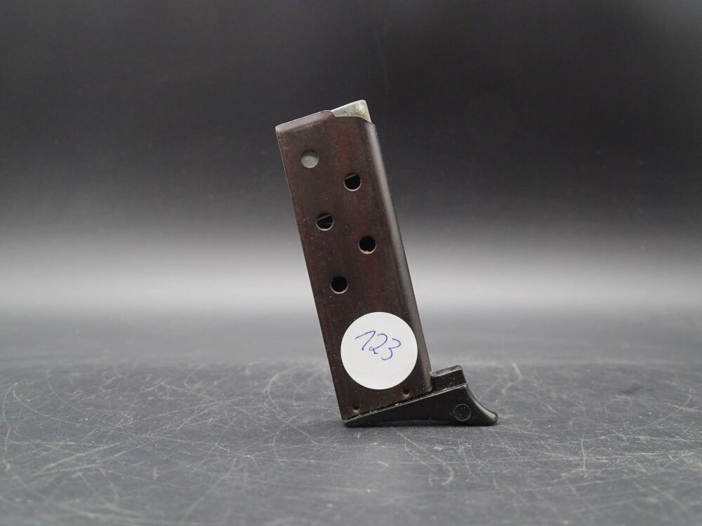 Magazijn ONBEKEND 8mm knal