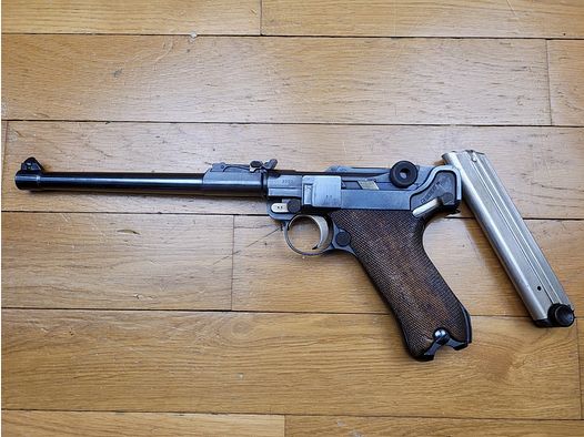 Prachtige artillerie Luger P08/14 – Wapen uit 1916 – 8-inch loop – vervaardigd door DWM – volledig gematcht (behalve het magazijn dat van die tijd is) – kaliber 9×19 – verstelbare richtmiddelen van het eerste type – zeer mooie handgrepen – zeer zorgvuldige bluing – TBE++