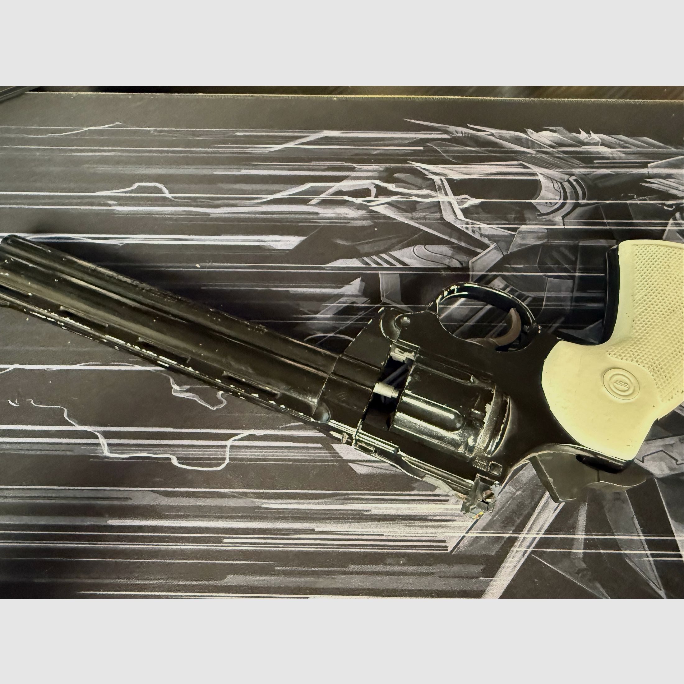 Defekter Airsoft Revolver