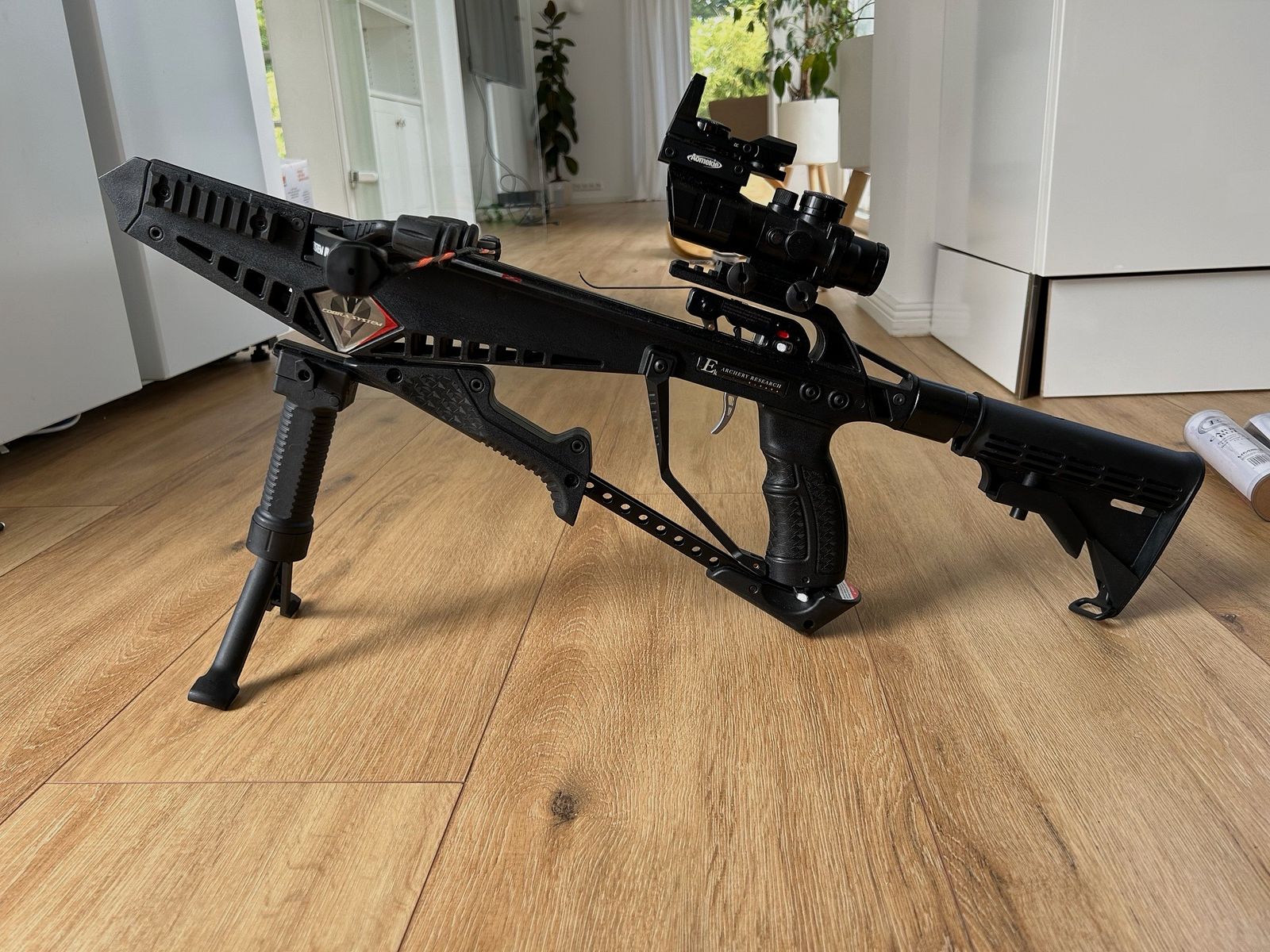 EK Archery Cobra R9 Deluxe 90 lbs + 130lb Wurfarme & viel Zubehör