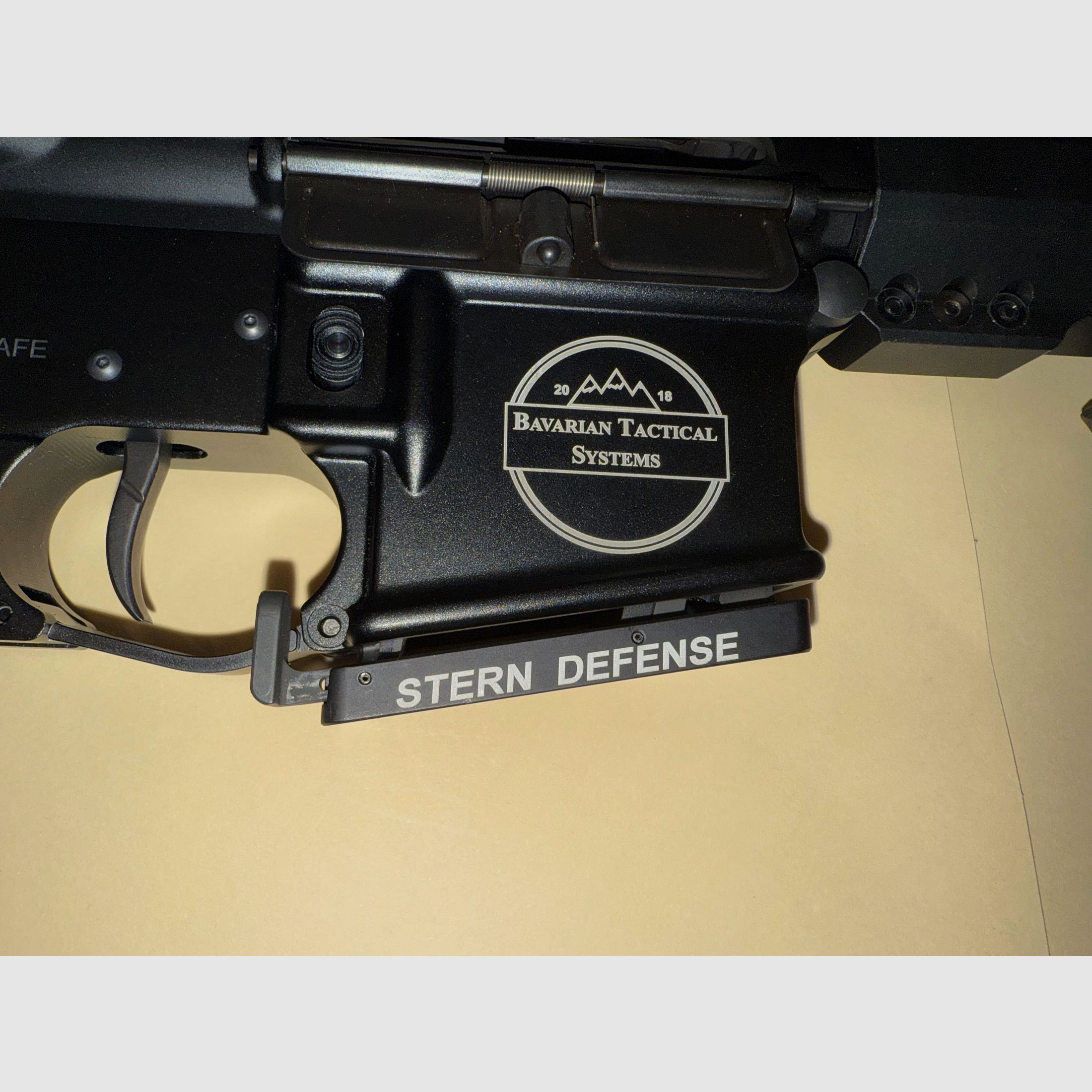 BAVARIAN TACTICAL  BTS-15 AR15 Halbautomat 9mm TOP