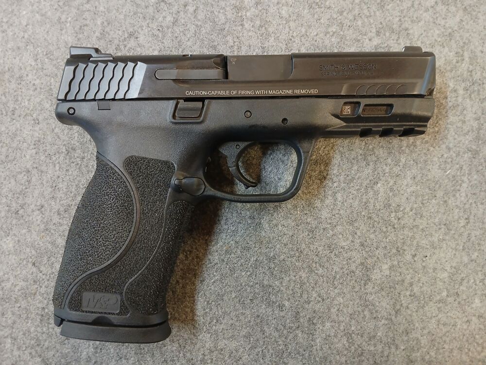 Smith + Wesson M+P45