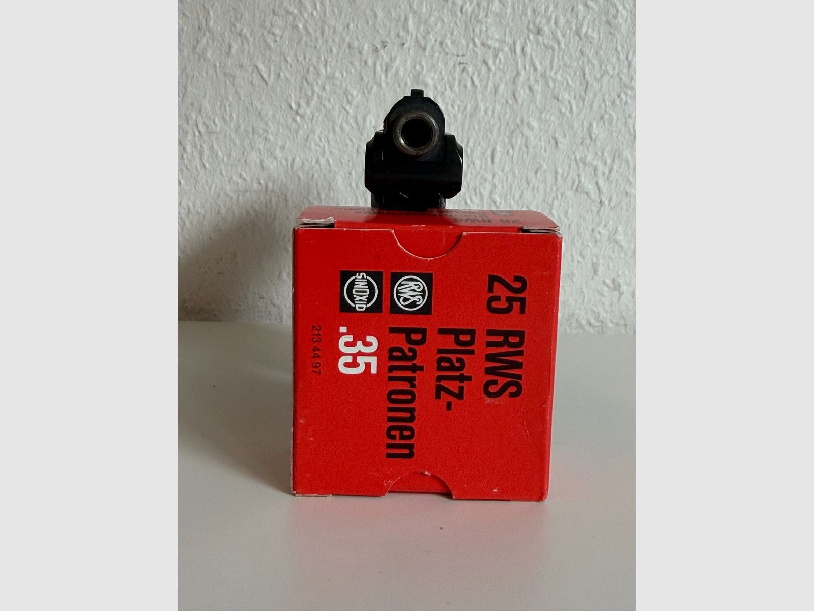 <p>pistolas de gas de alarma</p>