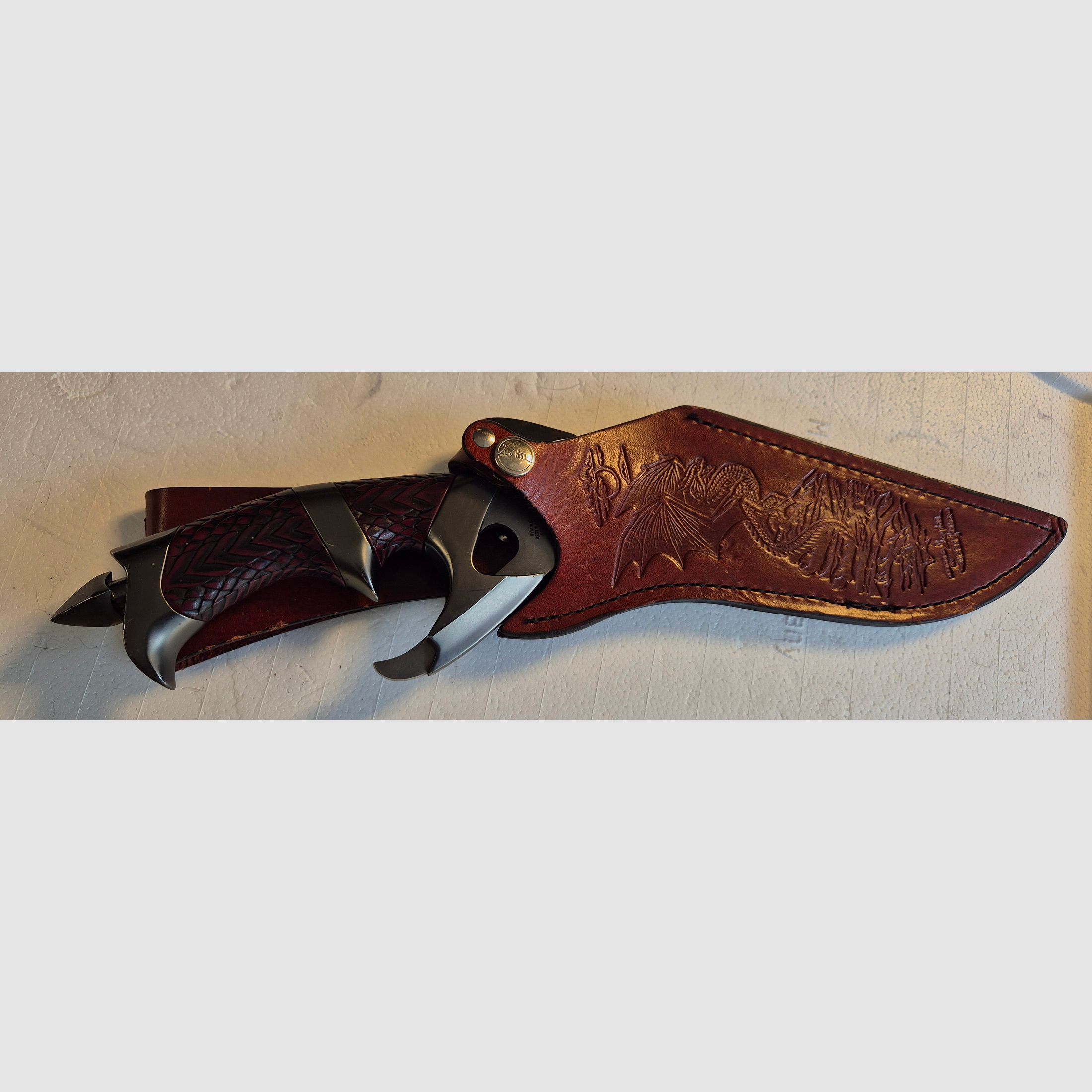 Gil Hibben Dragon Lord 1996 Edition UC898-E CUSTOM DESIGN SERIES