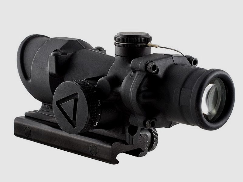 Trijicon ACOG 4x32 Chevron rot BAC .223, LED