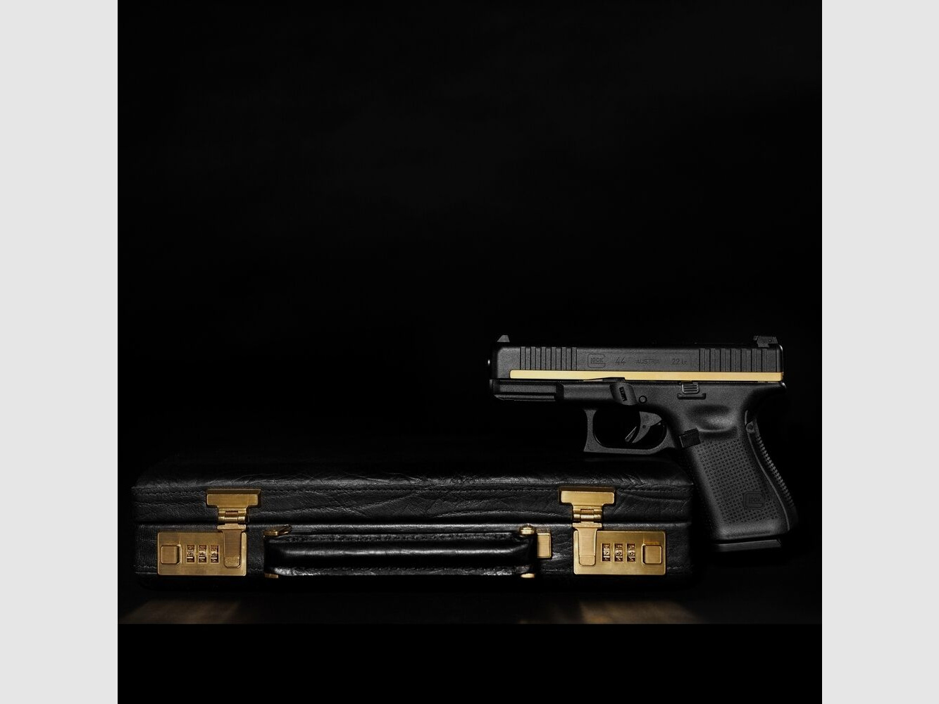 Glock Pistol G44 Special Edition Golden Line .22 lfb.