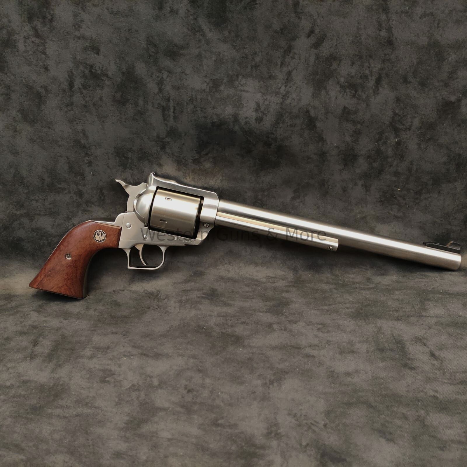 Ruger New Model « Super BlackHawk » stainless 10.5"