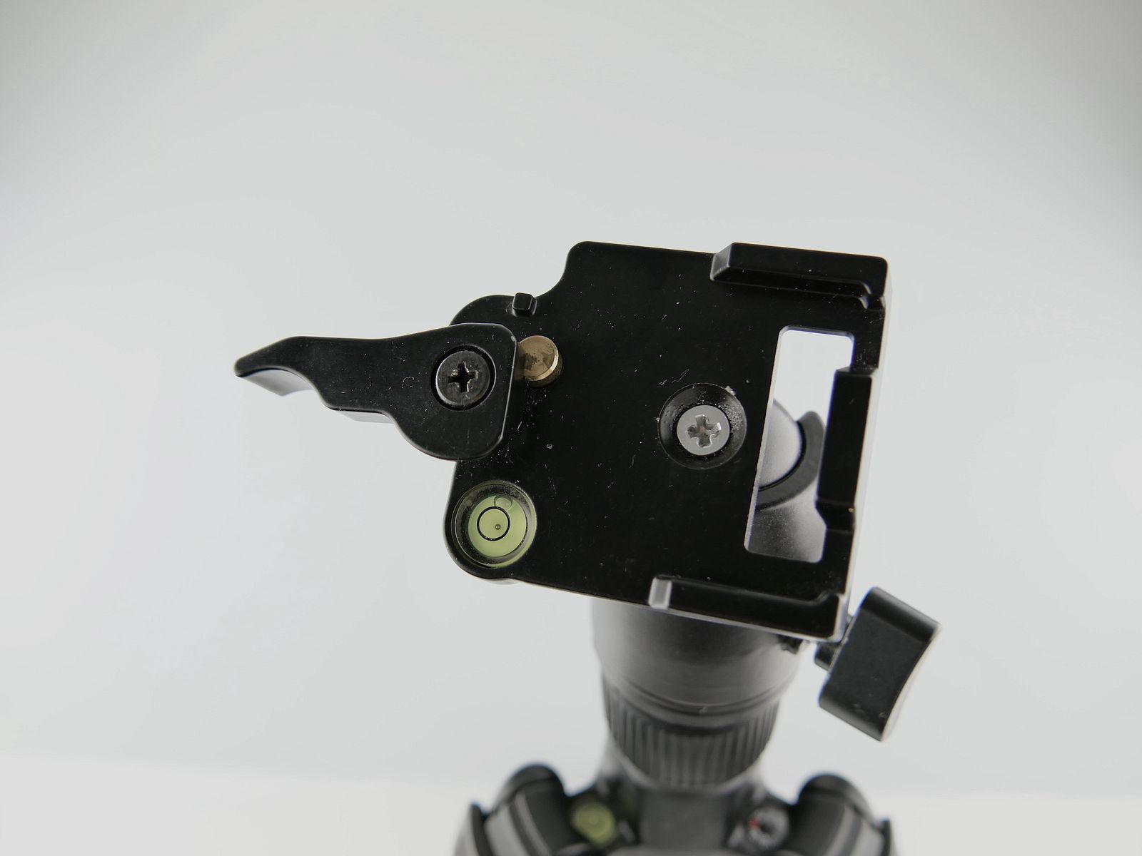 W024 Exposant Dörr 380152 Fotostatief Pro 1.1 inclusief balhoofd met geïntegreerd waterpas, 1/4 inch