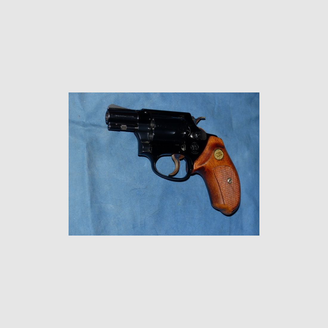 Smith & Wesson Mod. 37 Super Air Weight cal. 38 SPL. TOP, Bild 1 von 2