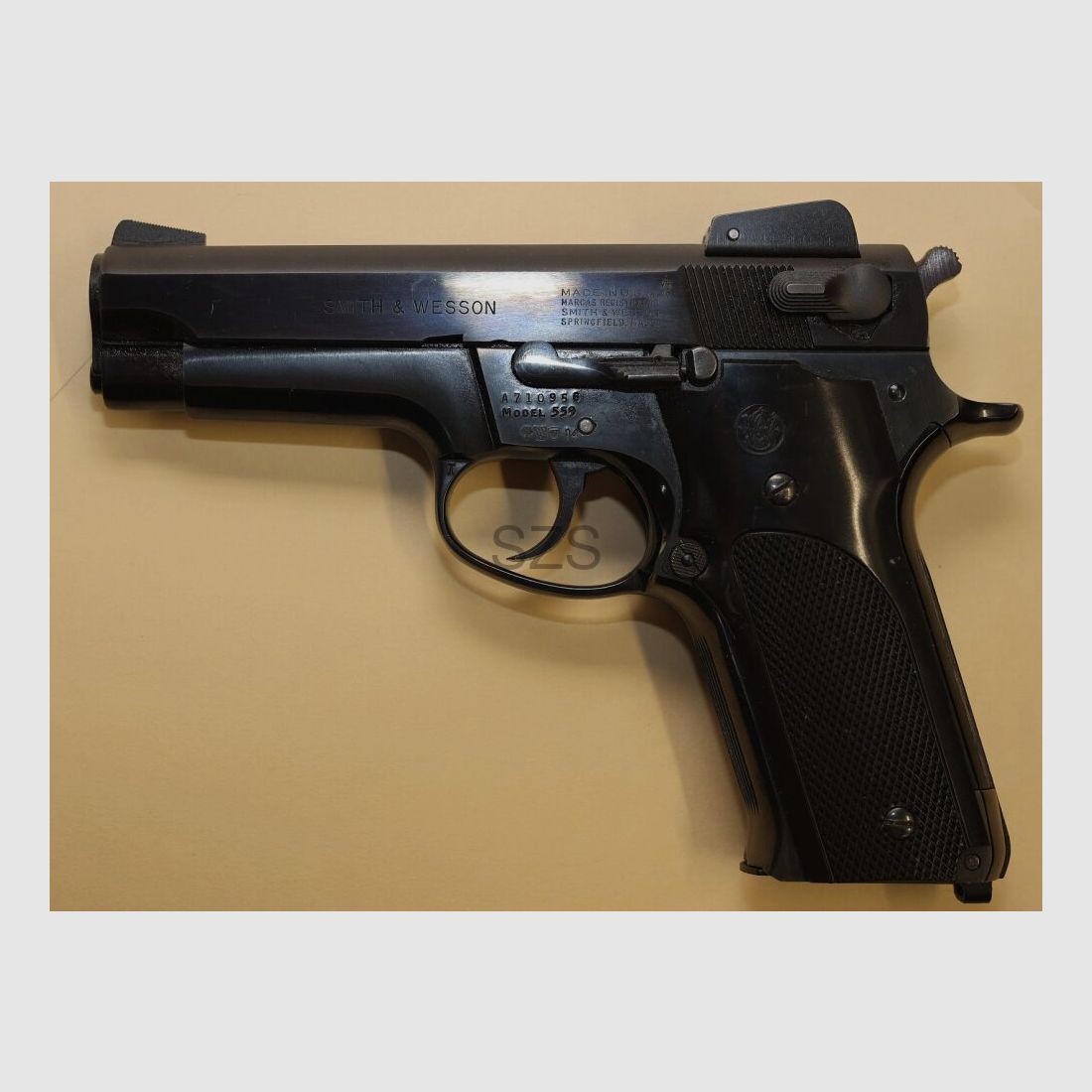 Smith & Wesson 559