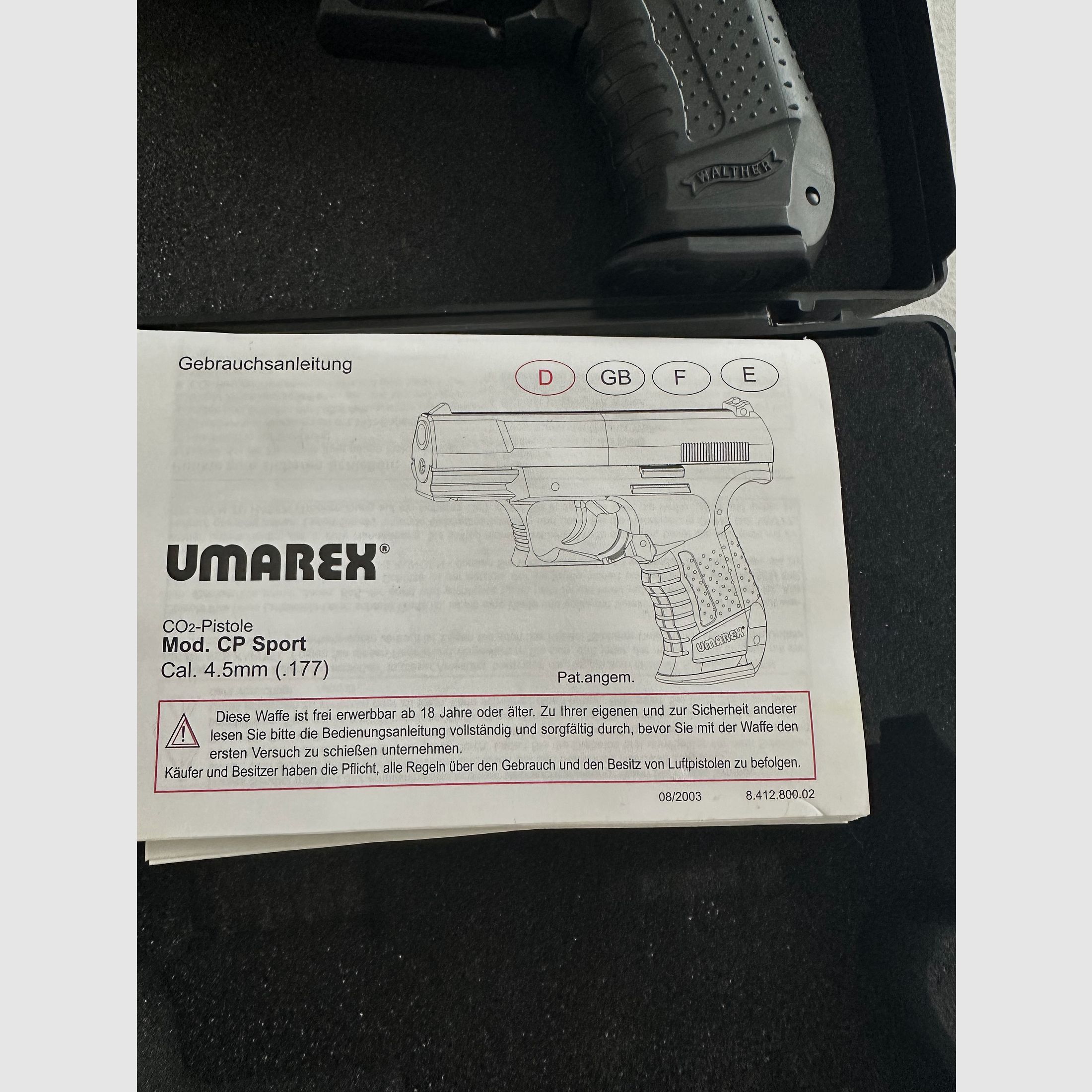 Walther Nighthawk CO2 Pistole mit Red Dot Leuchtpunktvisier