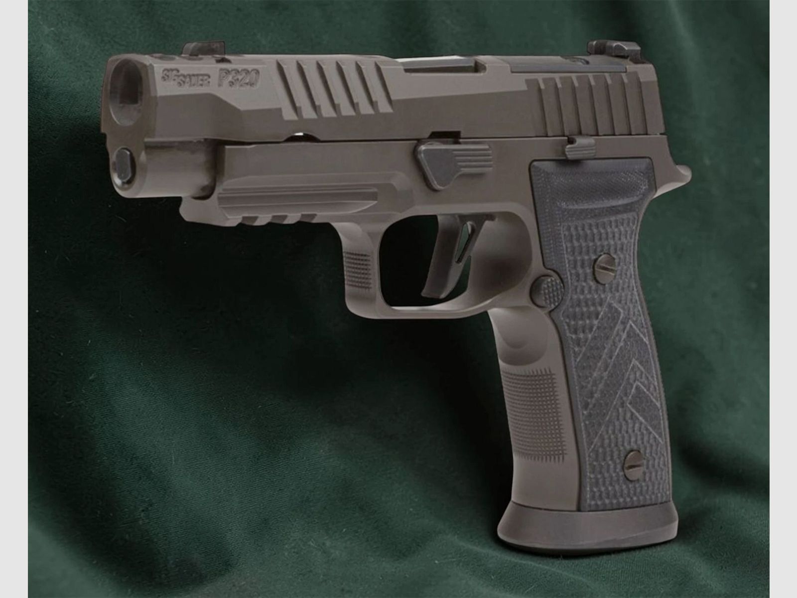Sig Sauer P320 AXG Legion Cal. 9mm