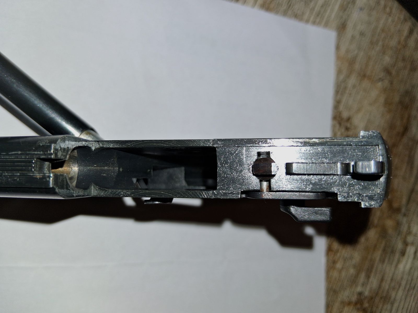 Collectionneurs attention !!! Röhm RG 8 (PTB-154), plaquettes en bois, chargeur de rechange, État TOP, jamais tiré