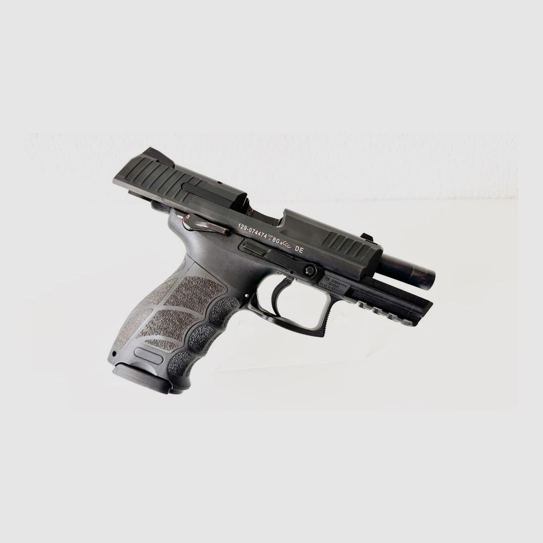 Heckler & Koch P 30 S met holster en originele HK-koffer 9mm Luger