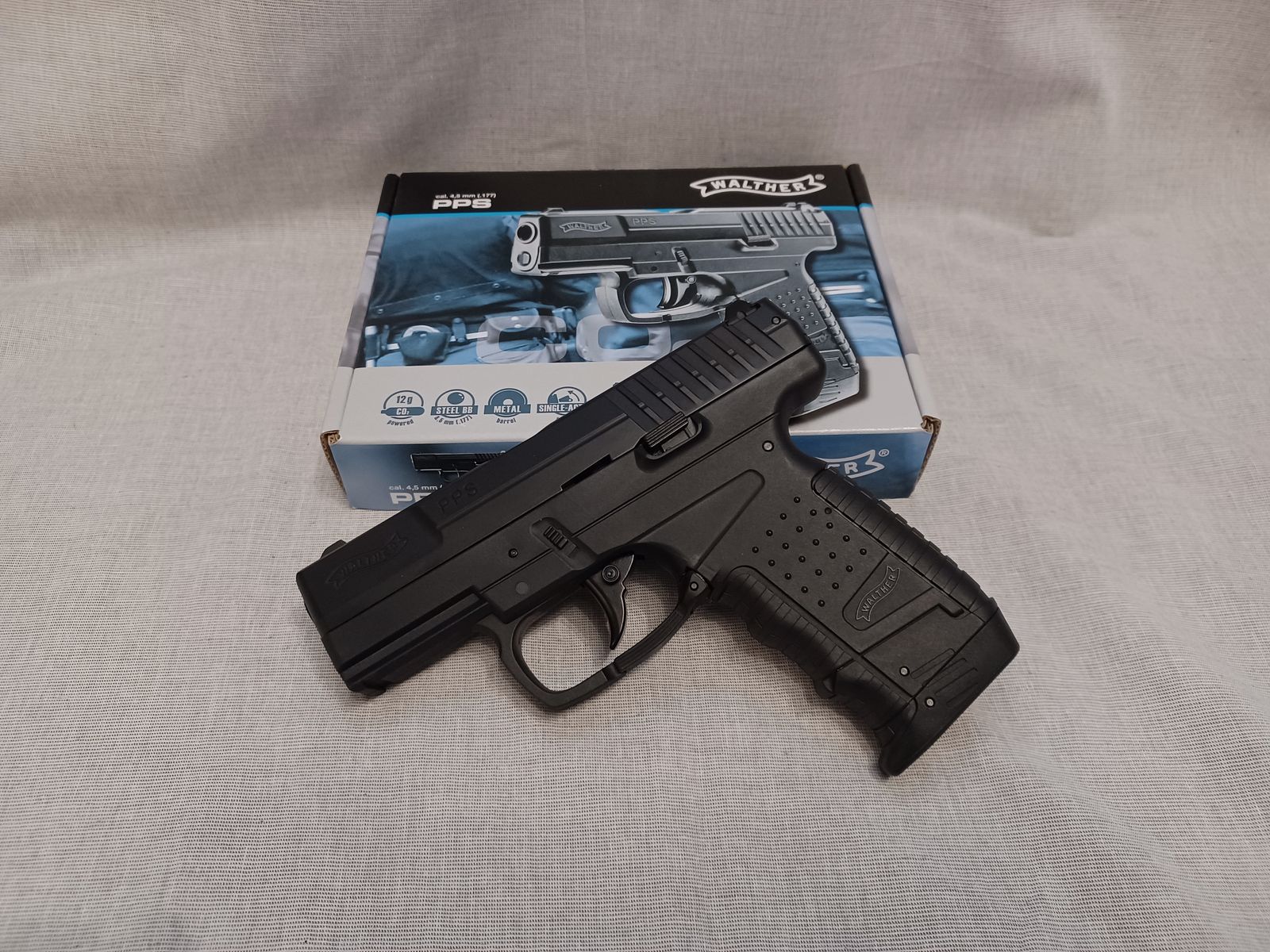 Walther PPS / 4,5 mm BB / BlowBack / CO2 / Pistole / OVP (26)