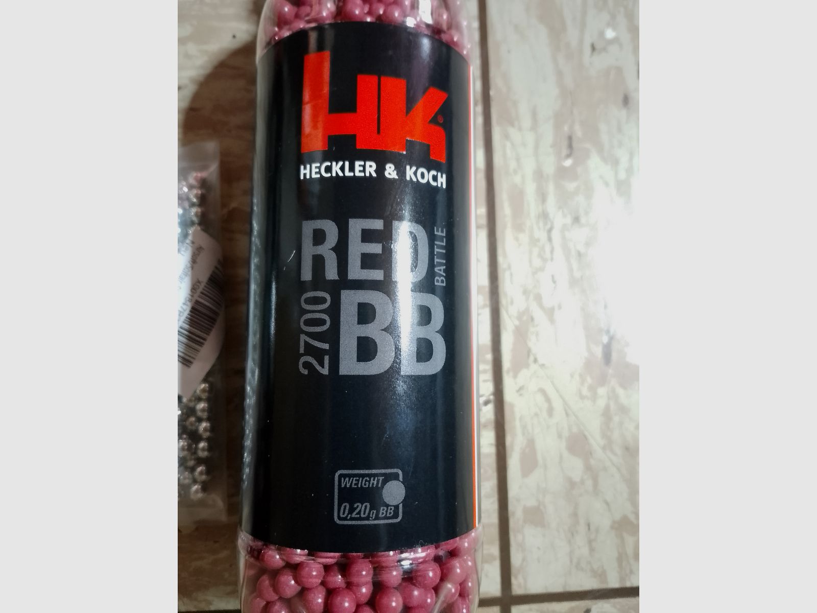 Kli Maverick GBB Gas Blow Back Pistole mit Zubehör Greengas + Stahl und 0,20g  H&K BB's im Set neuwertig