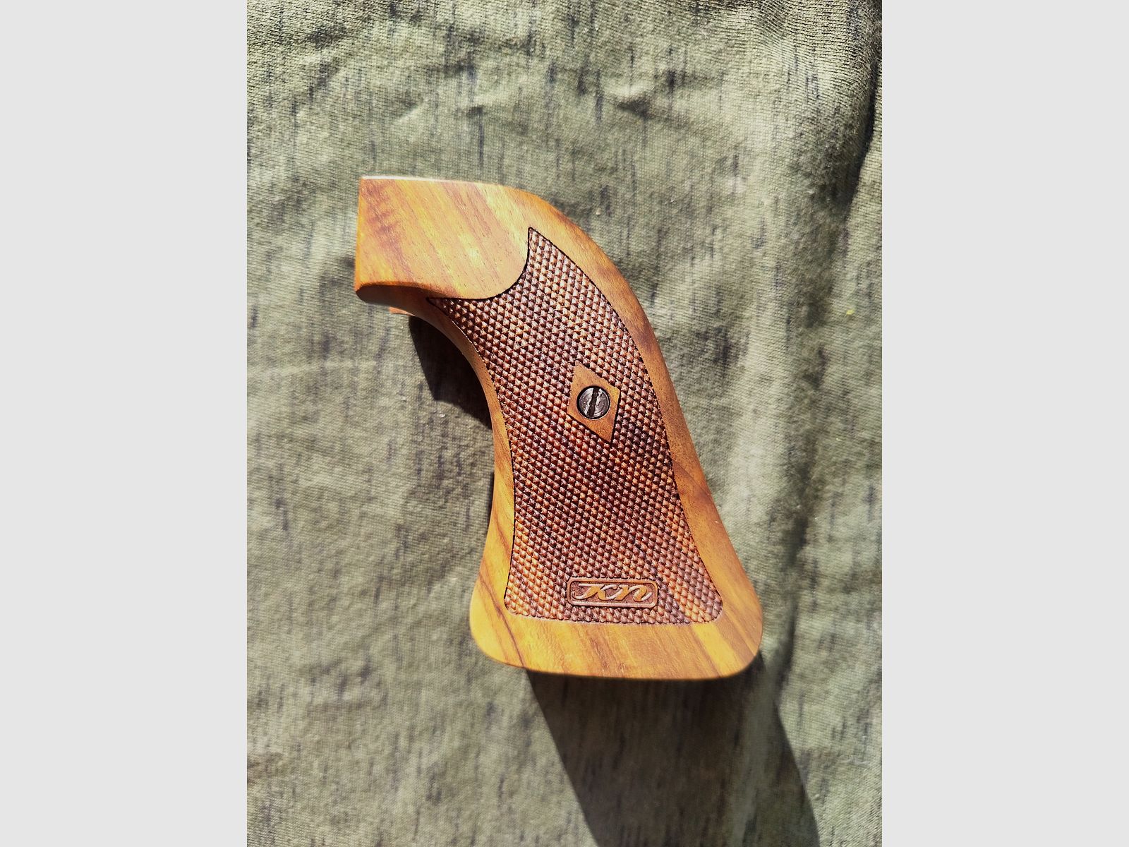 Ruger Single Six Vaquero Griffschalen Karl Nill Griff