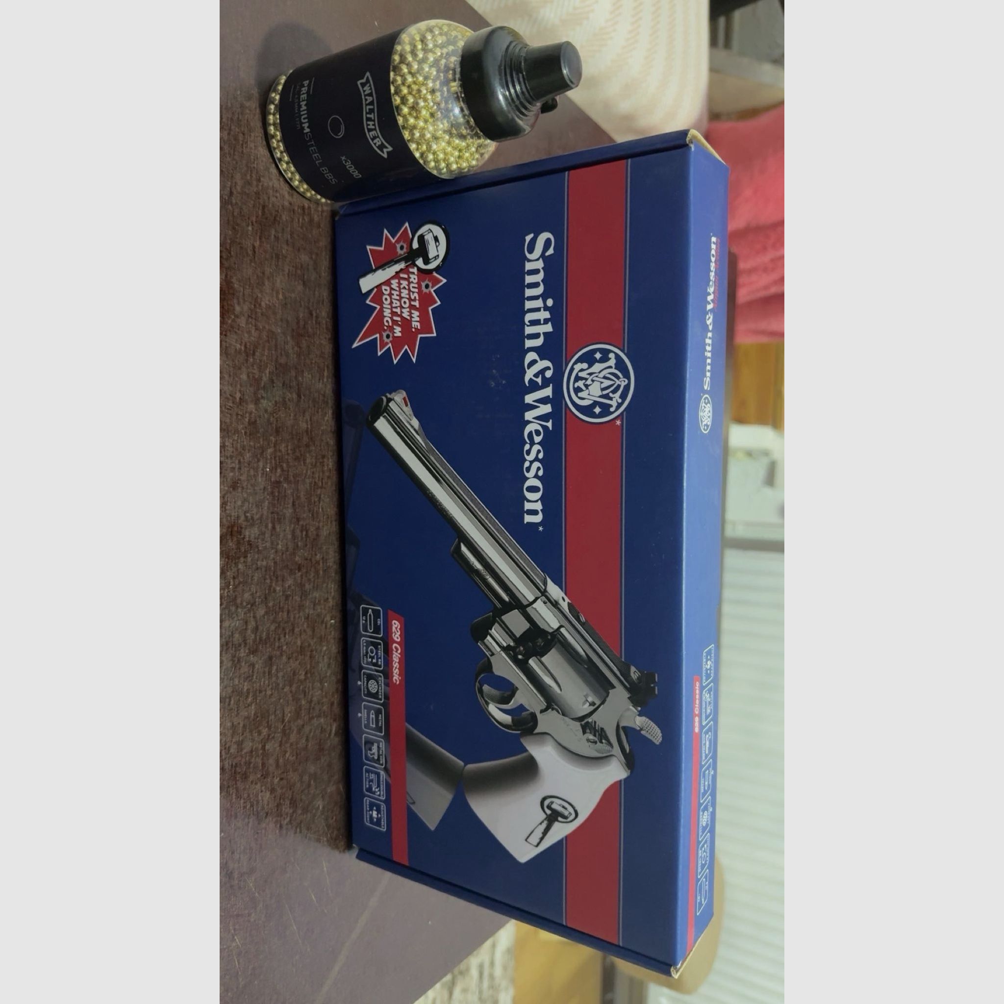 Smith & Wesson 629 Vertrouw me 6" NKL-WHT CO2 Revolver 4,5mm