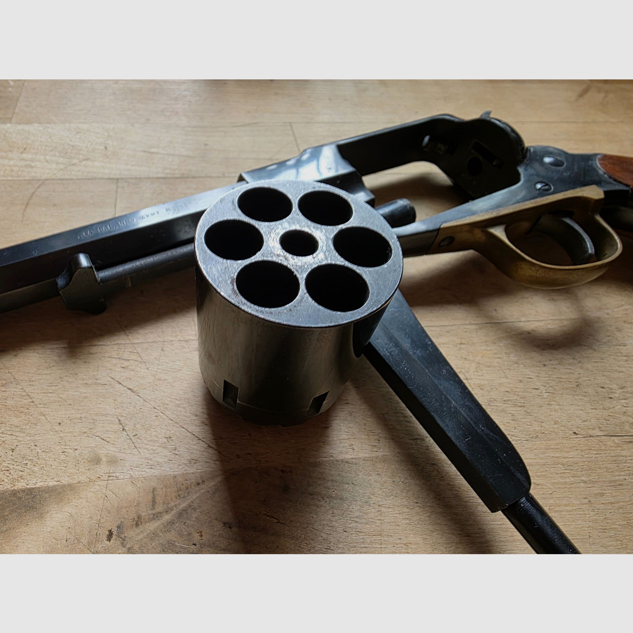 Rewolwer kapiszonowy Euro Arms Brescia Mod. 1858 New Army .44 (Blackpowder)