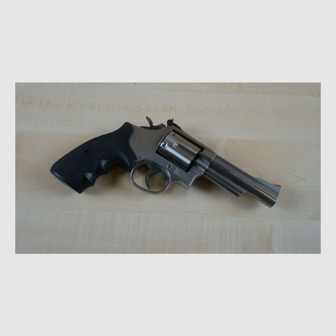 Smith & Wesson 66-4
