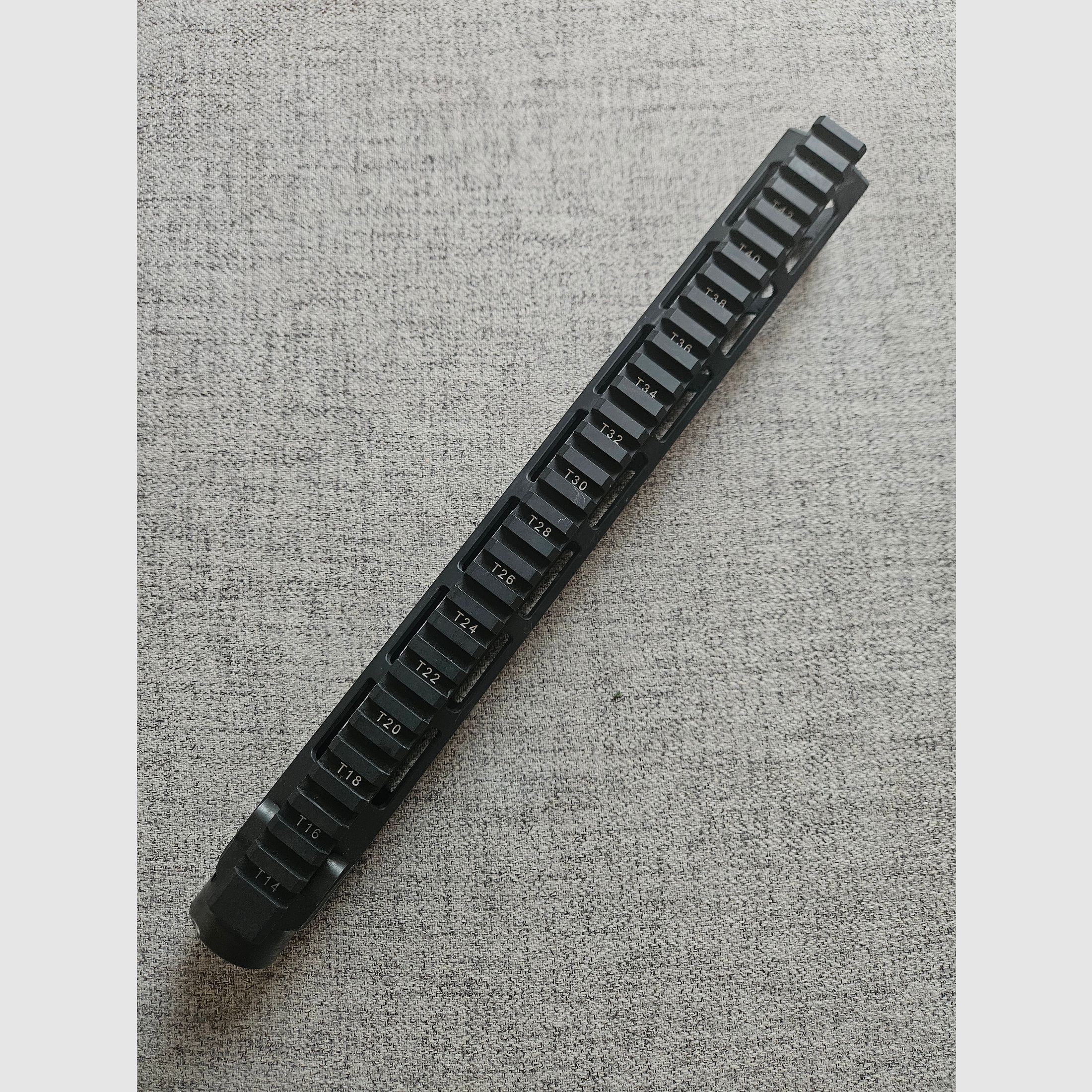 BCM 13" Handschutz Mlok