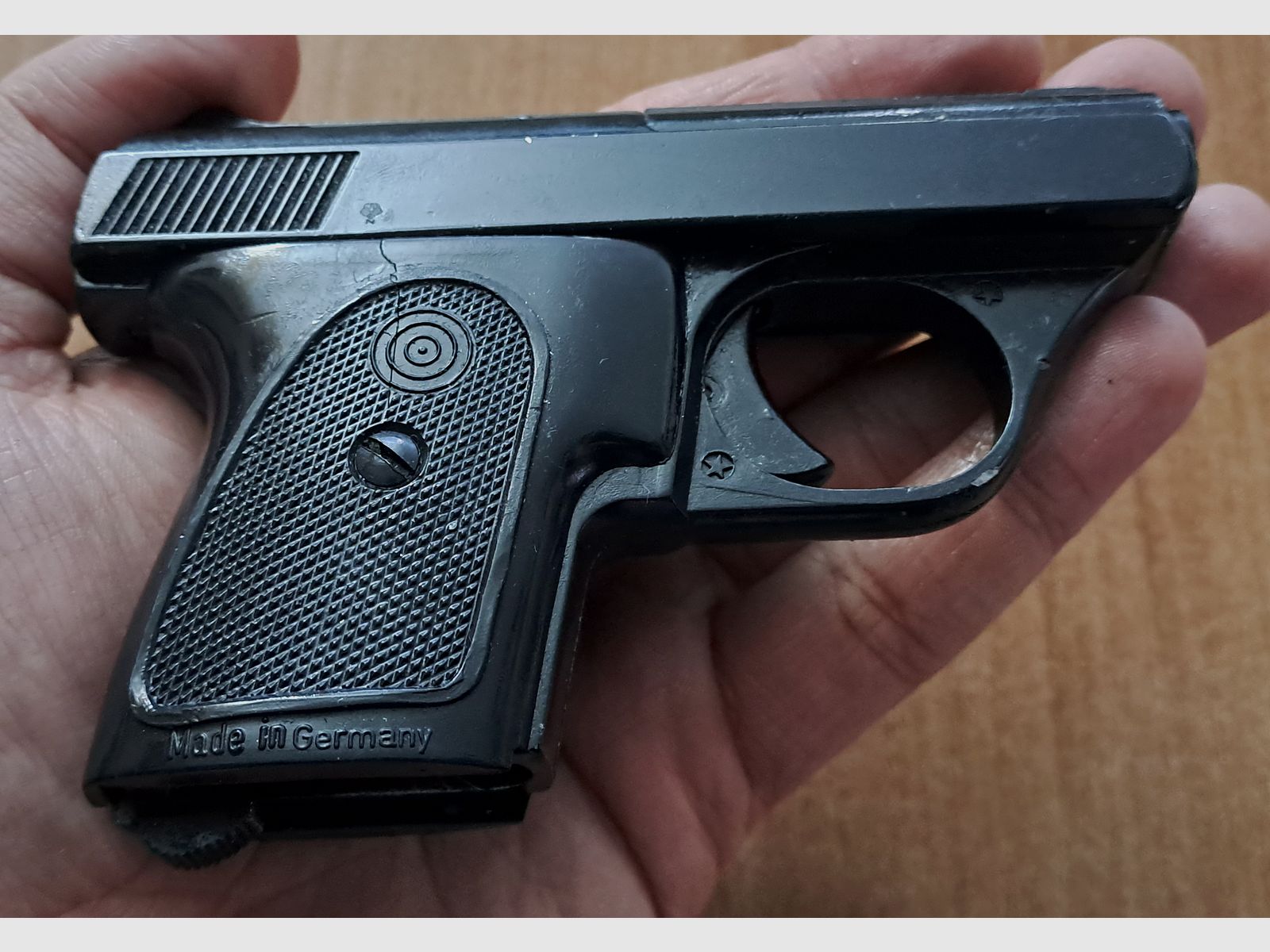 ME 8 Detective 8mm Knall im PTB 100/2