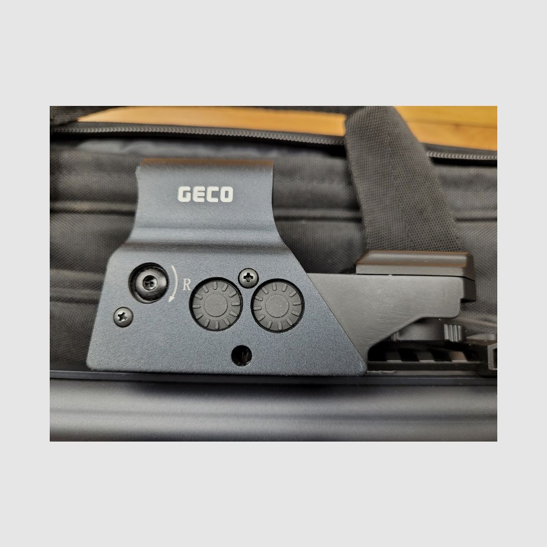 Chiappa PAK9 – 9×19 – 2 cargadores – Adaptador de culata – Punto rojo Geco 2MOA – PCC perfecta para el campo de tiro. ¡Nuevo!, imagen 9 de 19