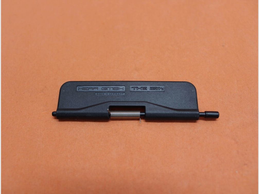 HERA AR-15: Ejection Port Cover Assembly HERA (Dust Cover BLK) Deckelklappe für Auswurffenster