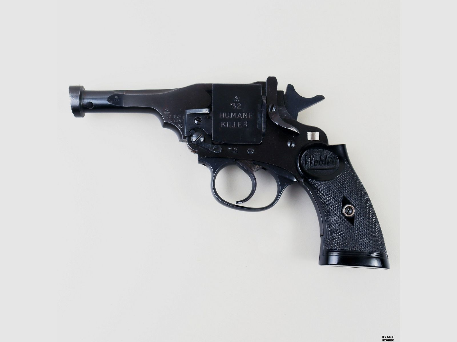 Webley & Scott pistool mod. Mark IV Humane Killer kal. 7,65 mm matr. 73744, afbeelding 1 van 17