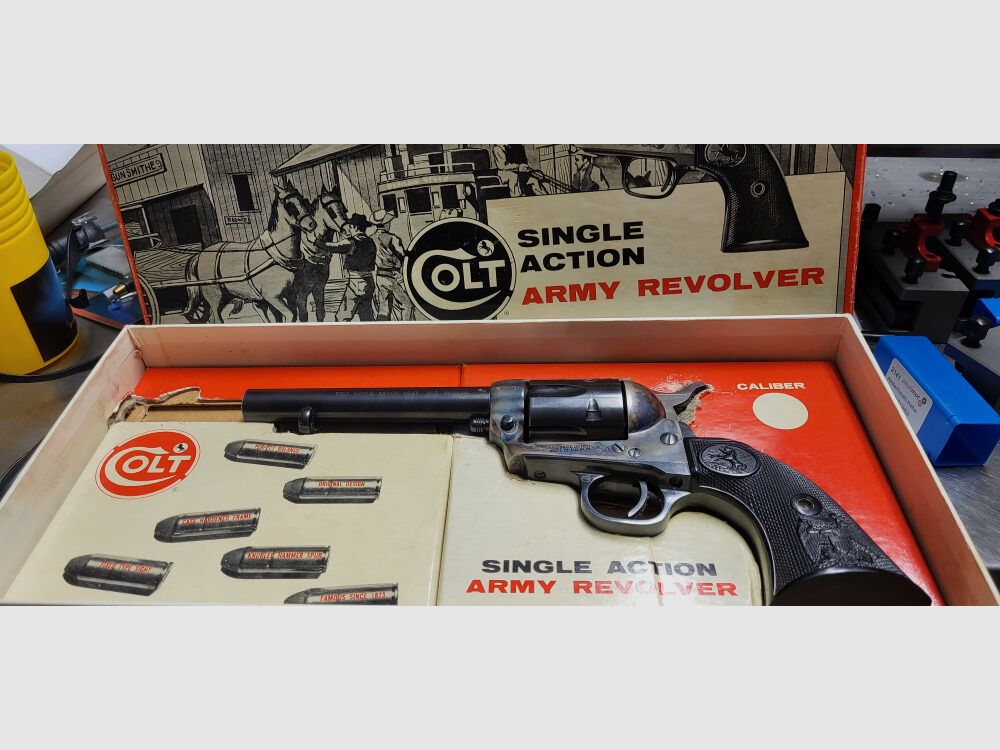 Colt SAA
