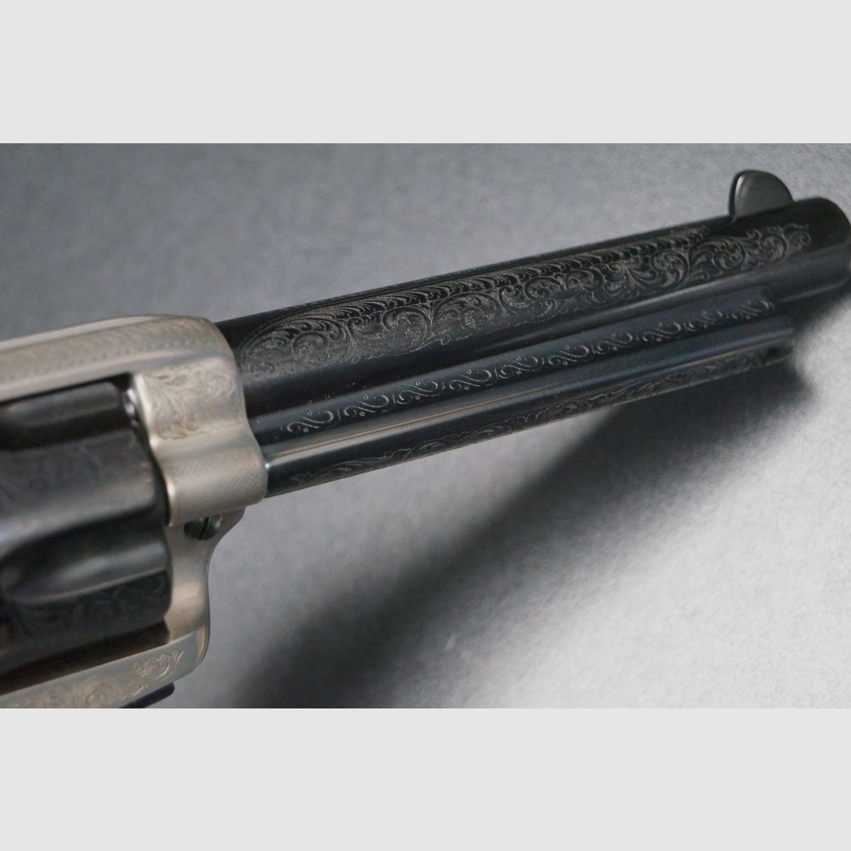 Uberti Cattleman Coin Hardening inciso .357 Mag, immagine 4 di 6