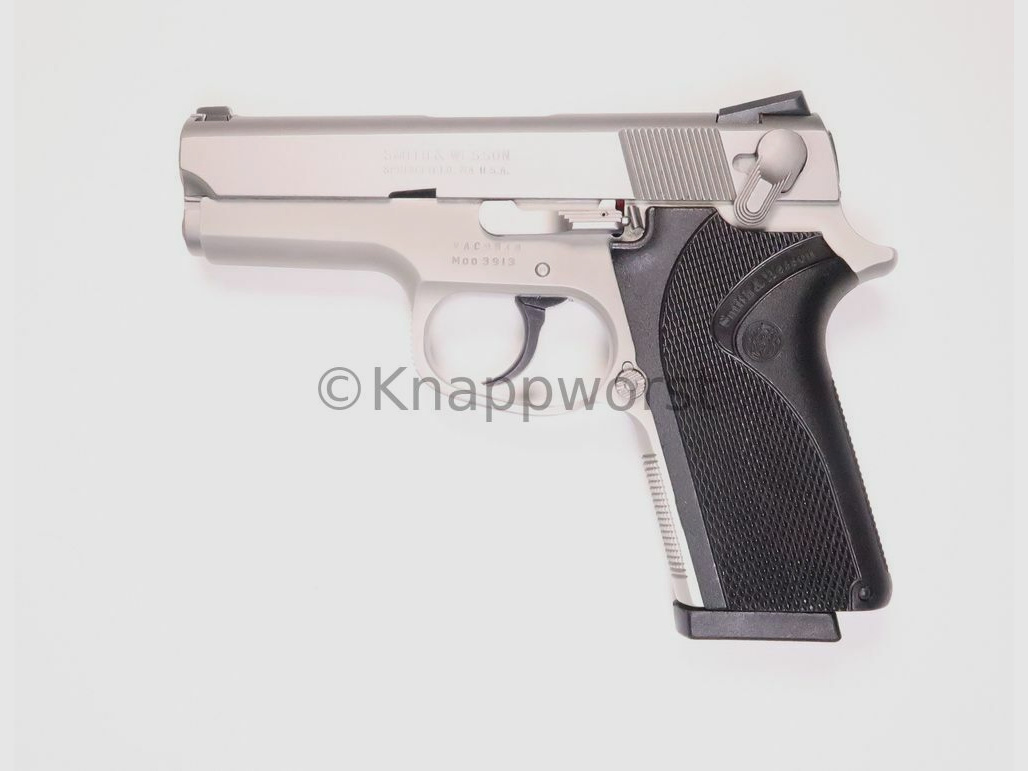 Smith & Wesson	 Mod. 3913