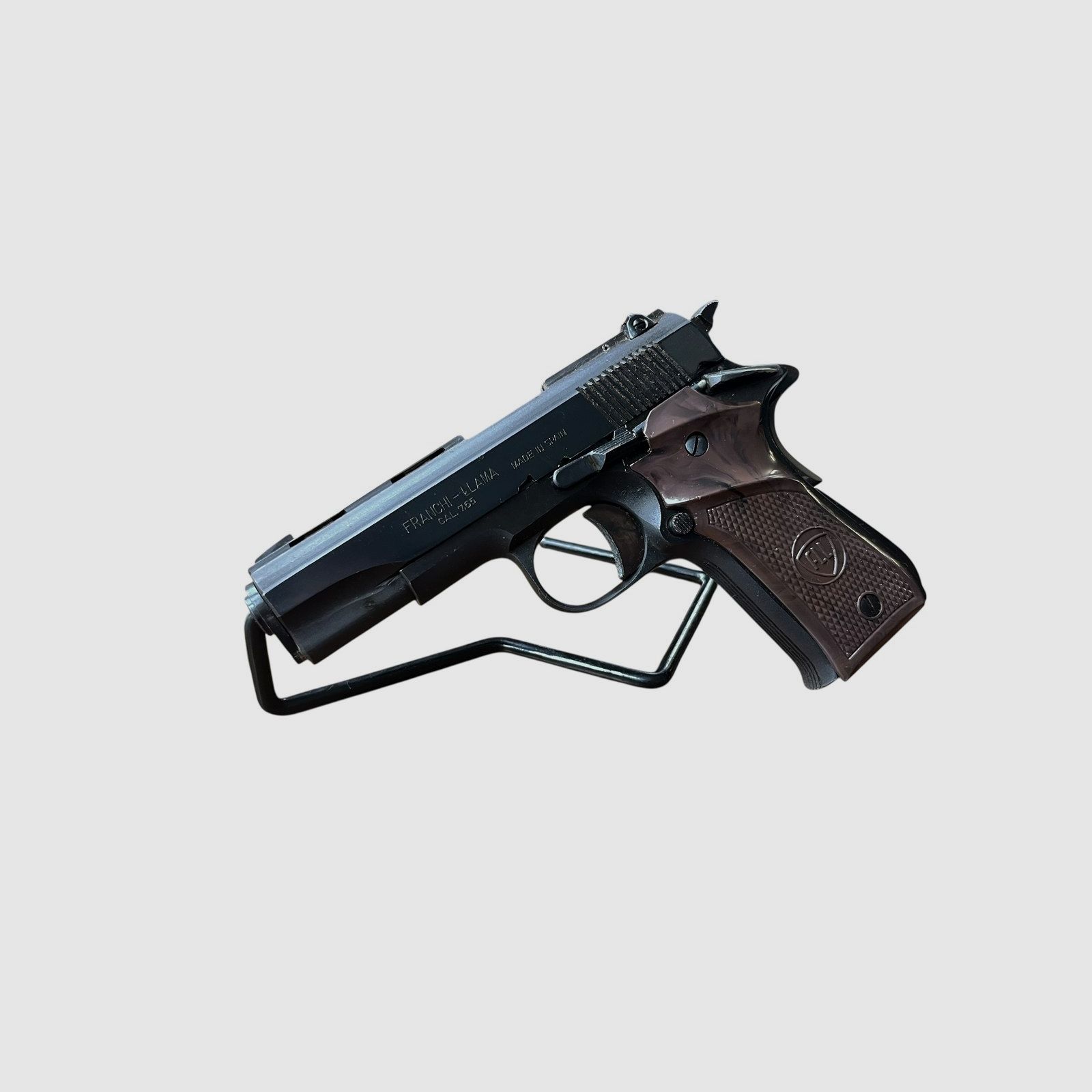 Pistola Llama calibre 7,65 mm Browning | Clon español del 1911, imagen 3 de 6